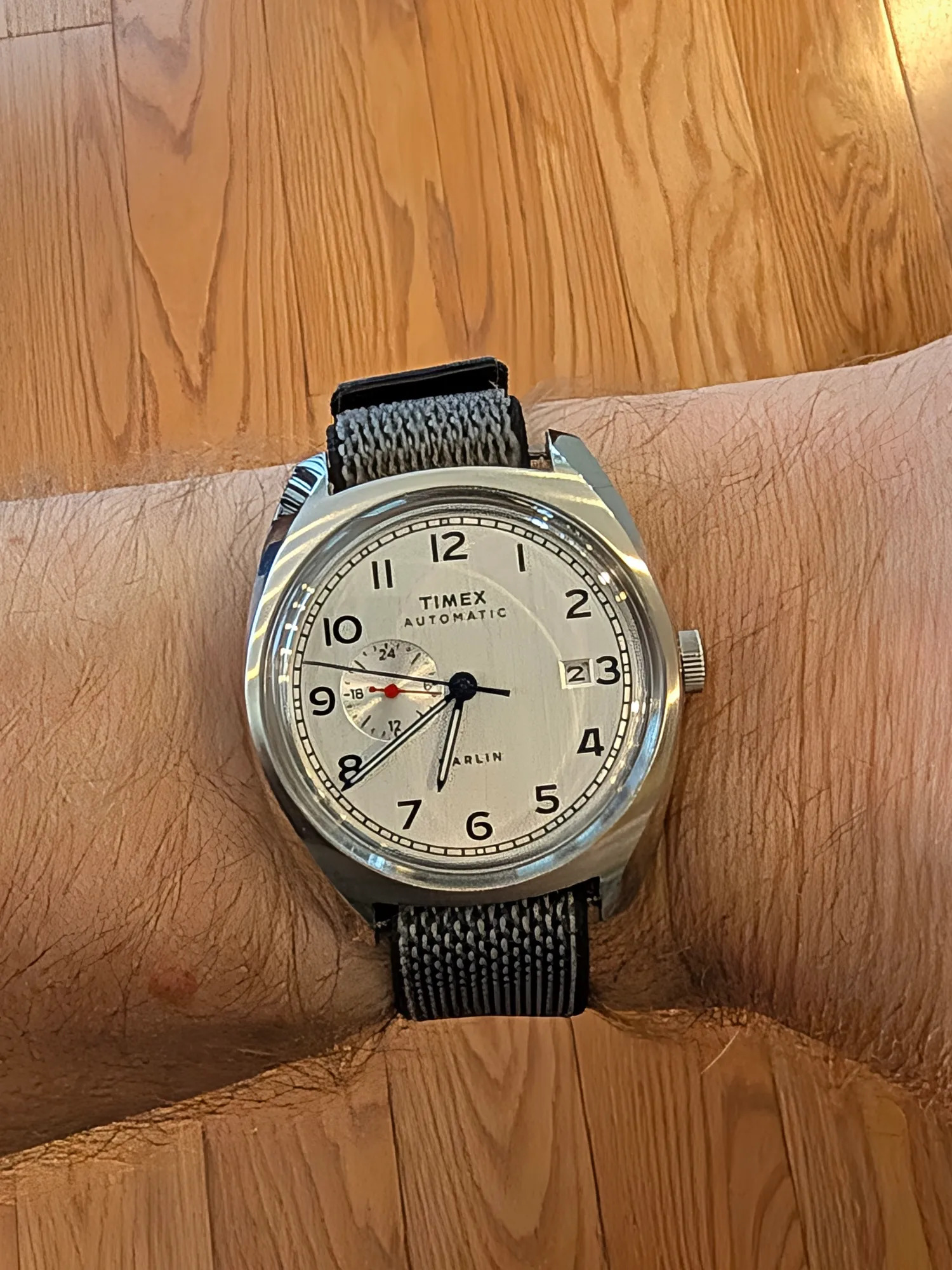 Fitbit Air with watch 2