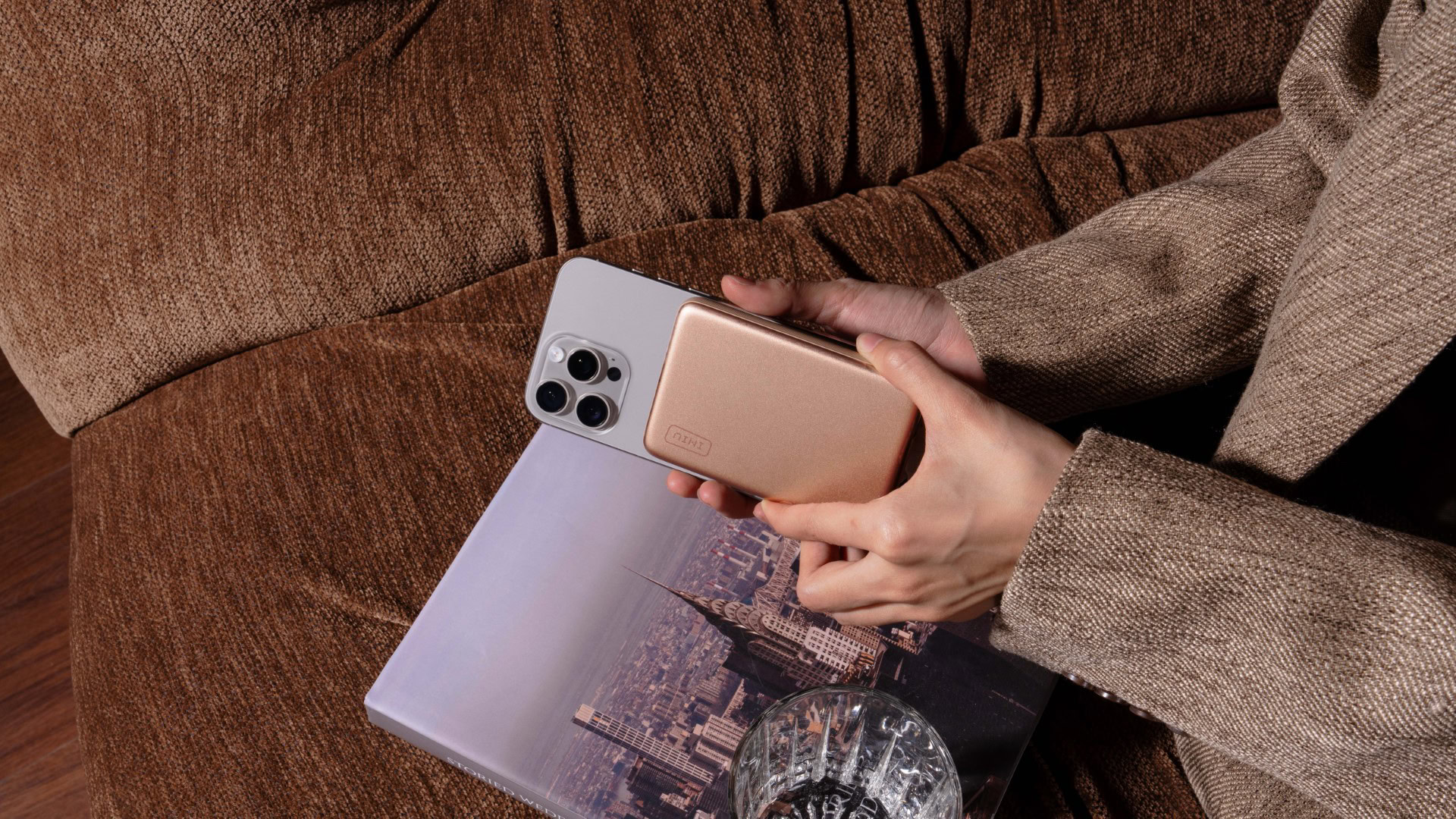 INIU SnapGo Air 10000mAh Power Bank (P781) Product Photos 2