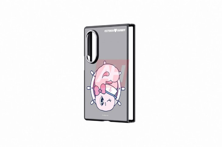 Samsung Galaxy Z Fold 8 Wide bunny clear case Android Headlines 1