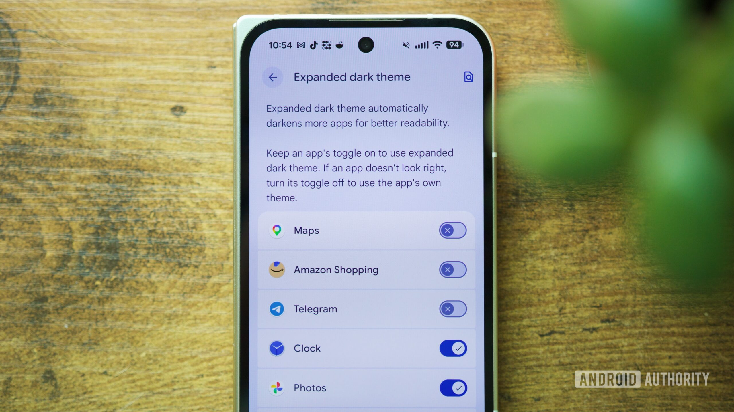android 17 expanded dark theme app settings New expanded dark theme settings in Android 17.