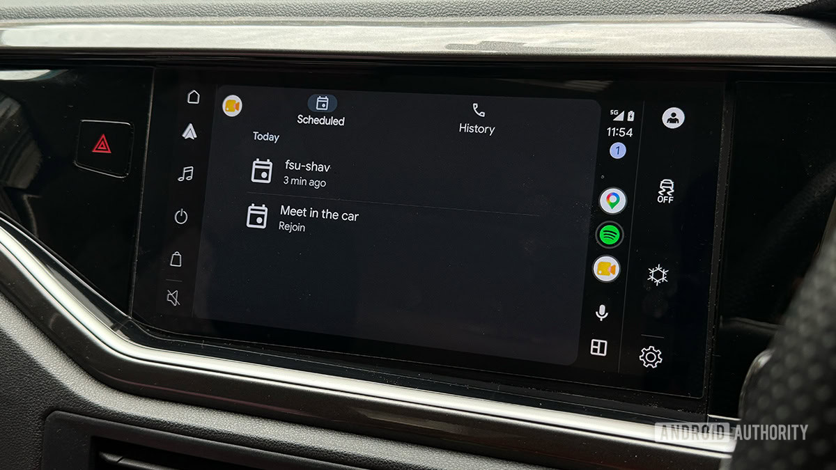 google meet for android auto ui image 1