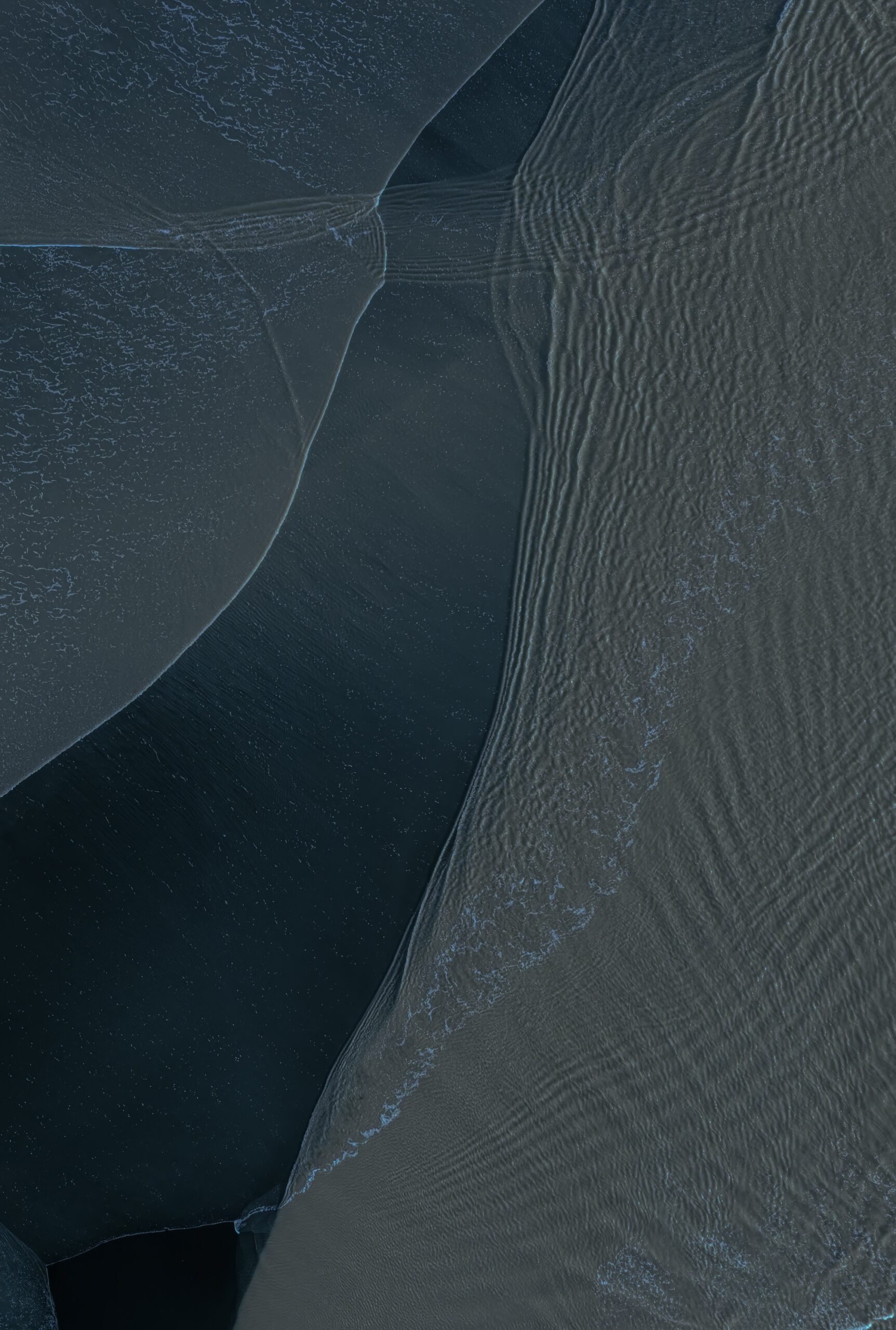 pixel 11 pro xl wallpaper black