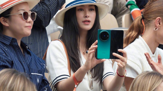 vivo x fold 6 real world image 3