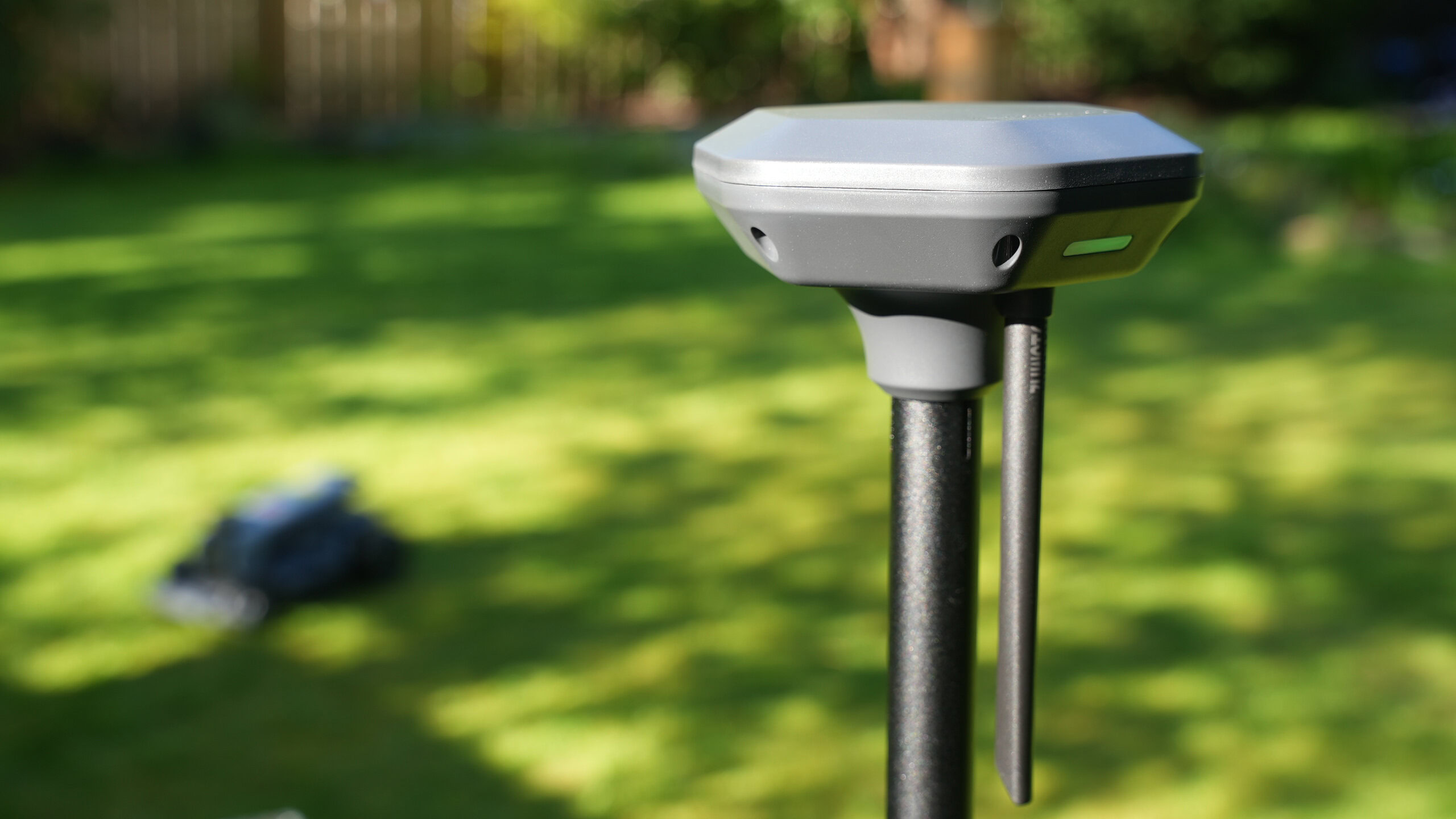 Airseekers Tron RTK antenna Airseekers Tron RTK antenna