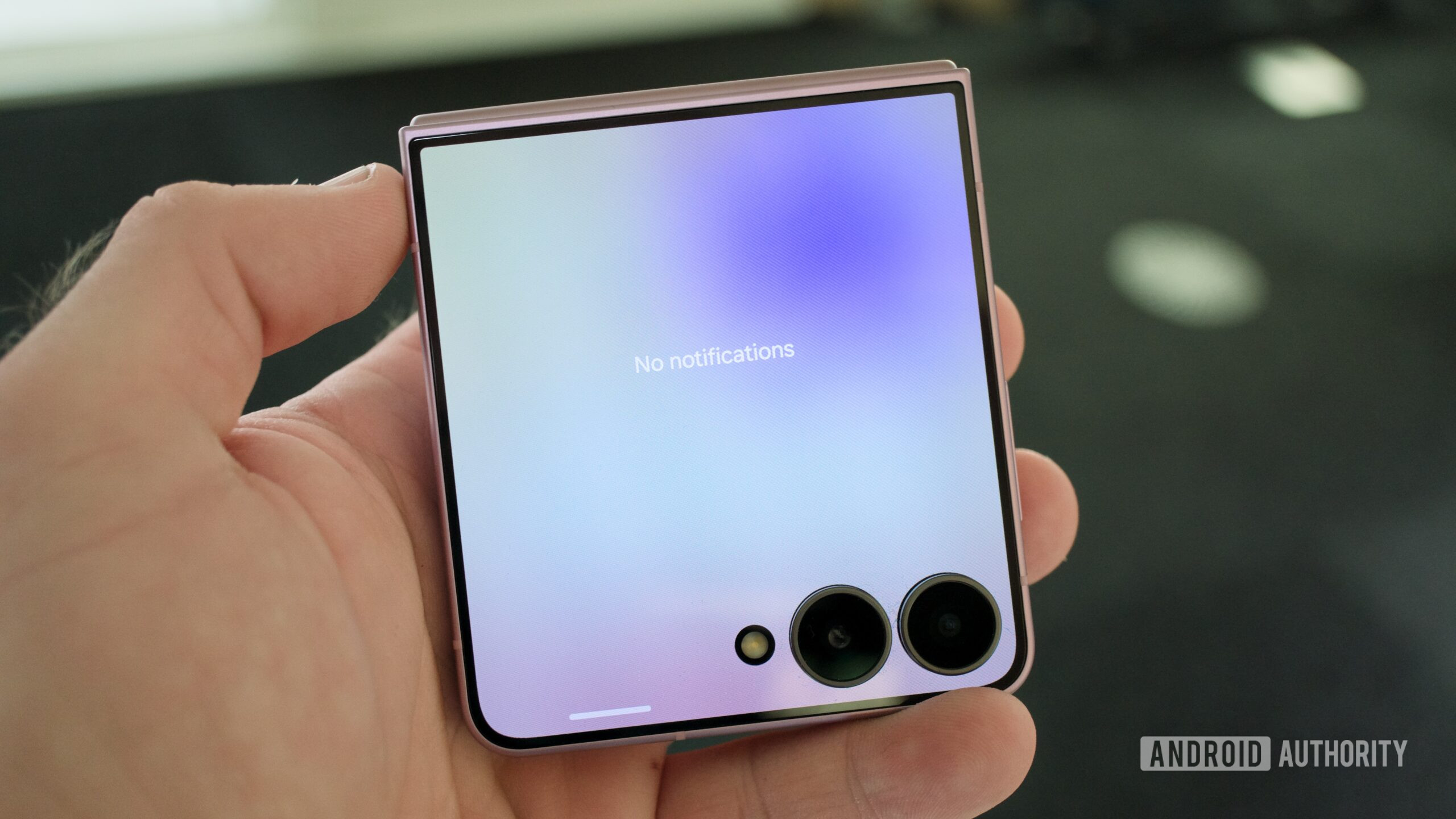 Galaxy flip 8 cover notifications Galaxy flip 8 cover notifications