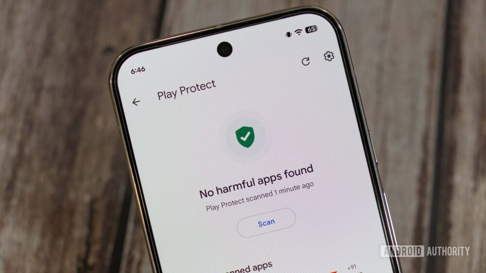 Google Play Protect Apps scanned 1000w 562h