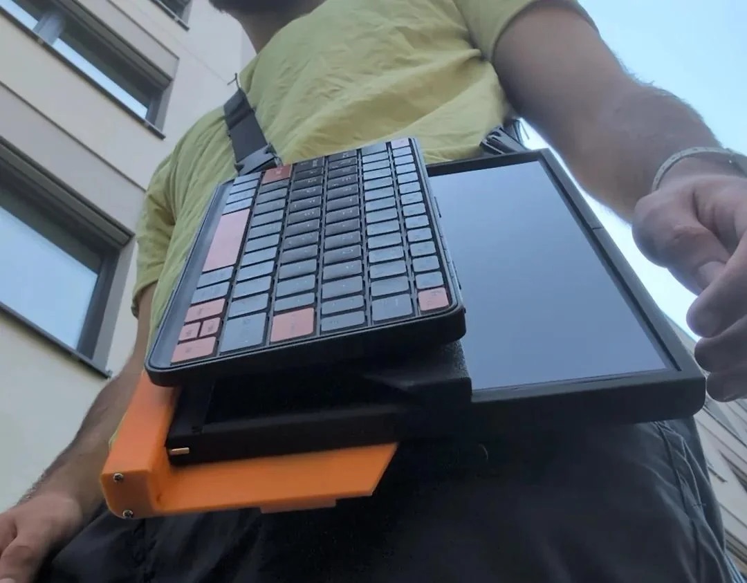 Graphene OS lapdock 2 Graphene OS lapdock 2