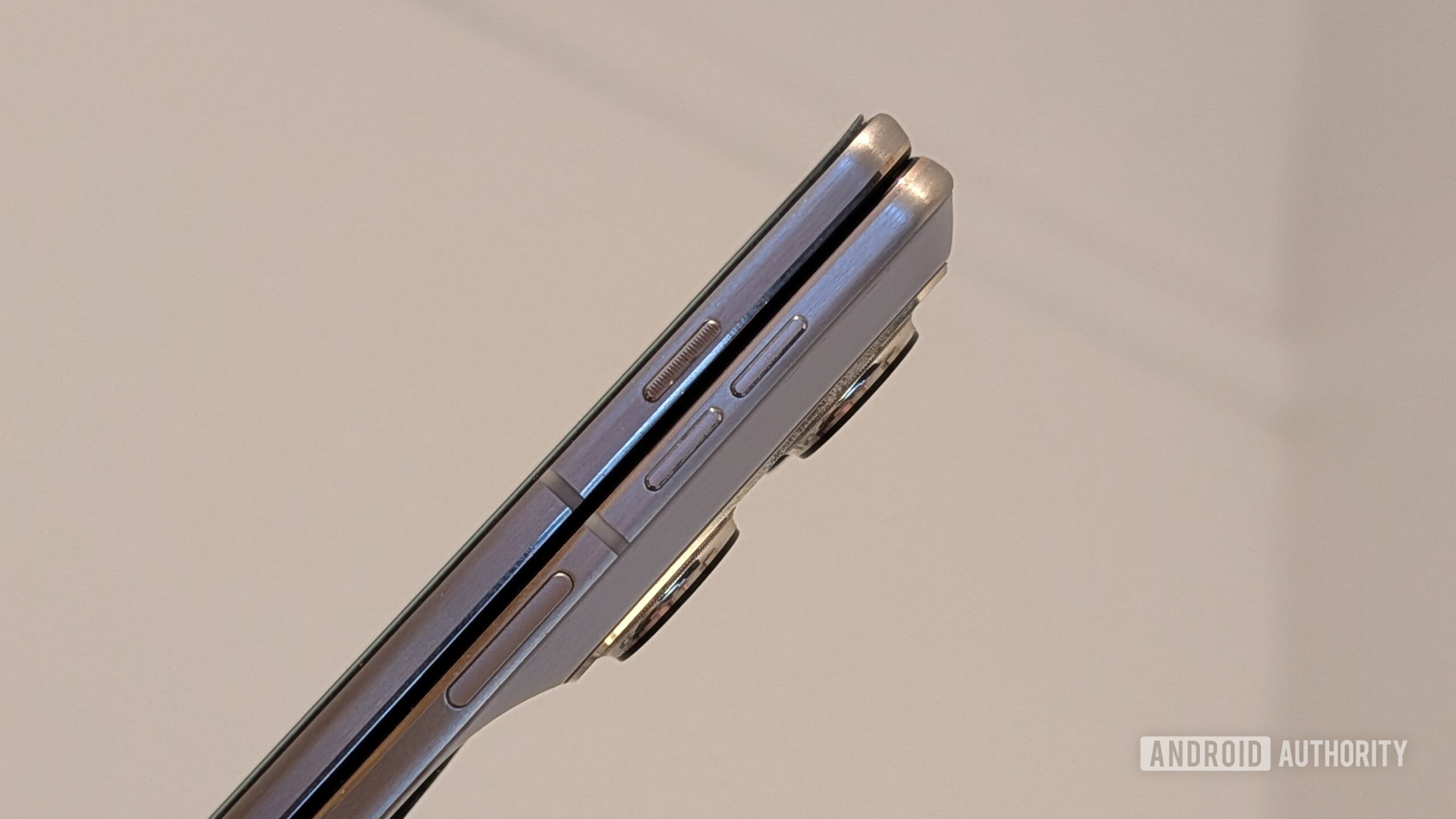 Moto Razr Fold AI key Moto Razr Fold AI key