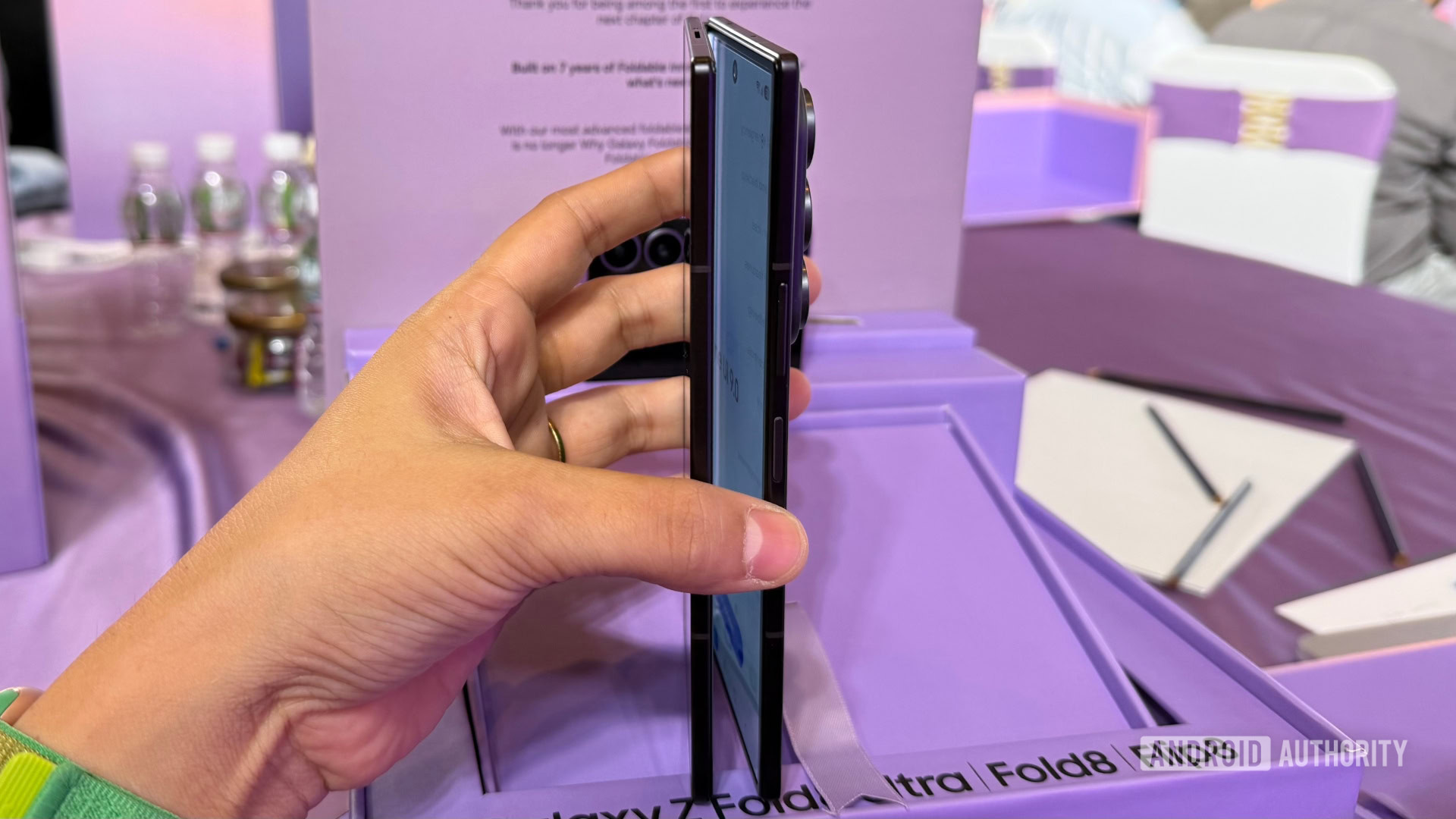 Samsung Galaxy Z Fold 8 Ultra Opening Samsung Galaxy Z Fold 8 Ultra Opening