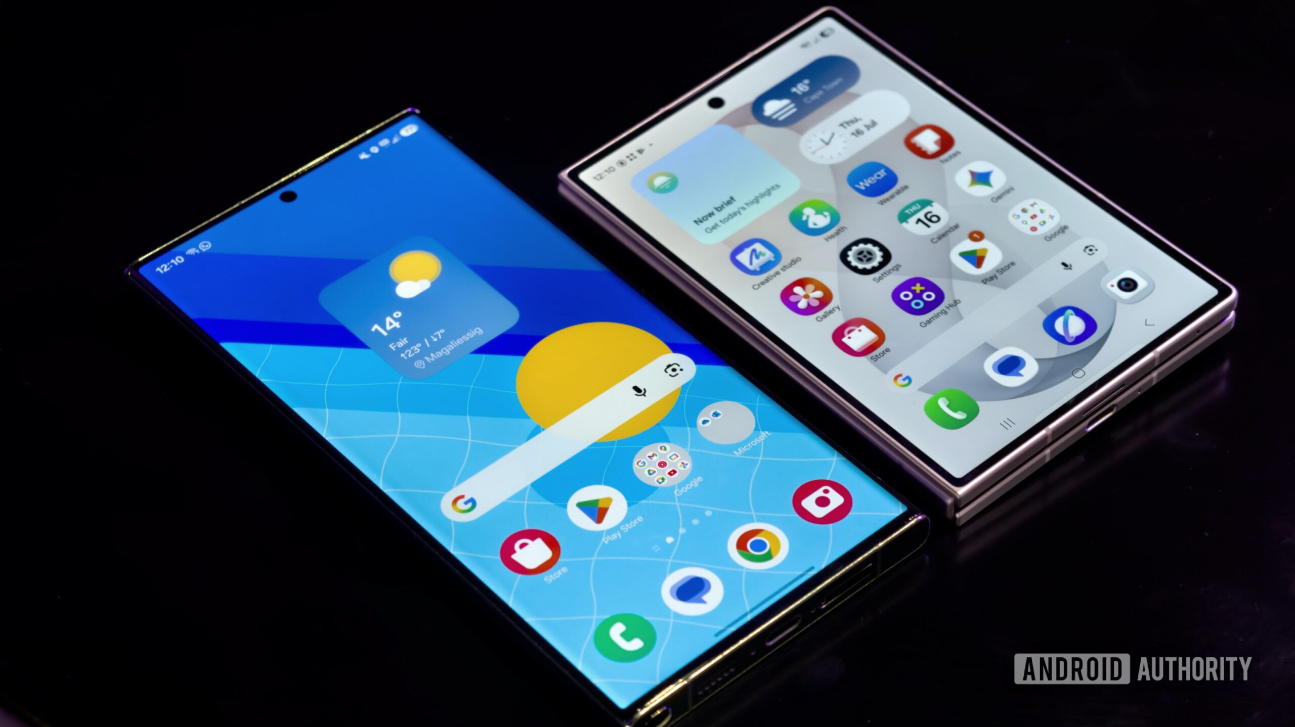 Samsung Galaxy Z Fold 8 and Z Fold 8 Ultra black background Samsung Galaxy Z Fold 8 and Z Fold 8 Ultra black background