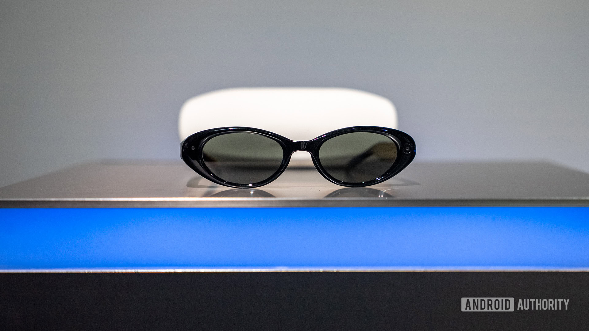 Samsung Intelligent Eyewear 1 Samsung Intelligent Eyewear 1