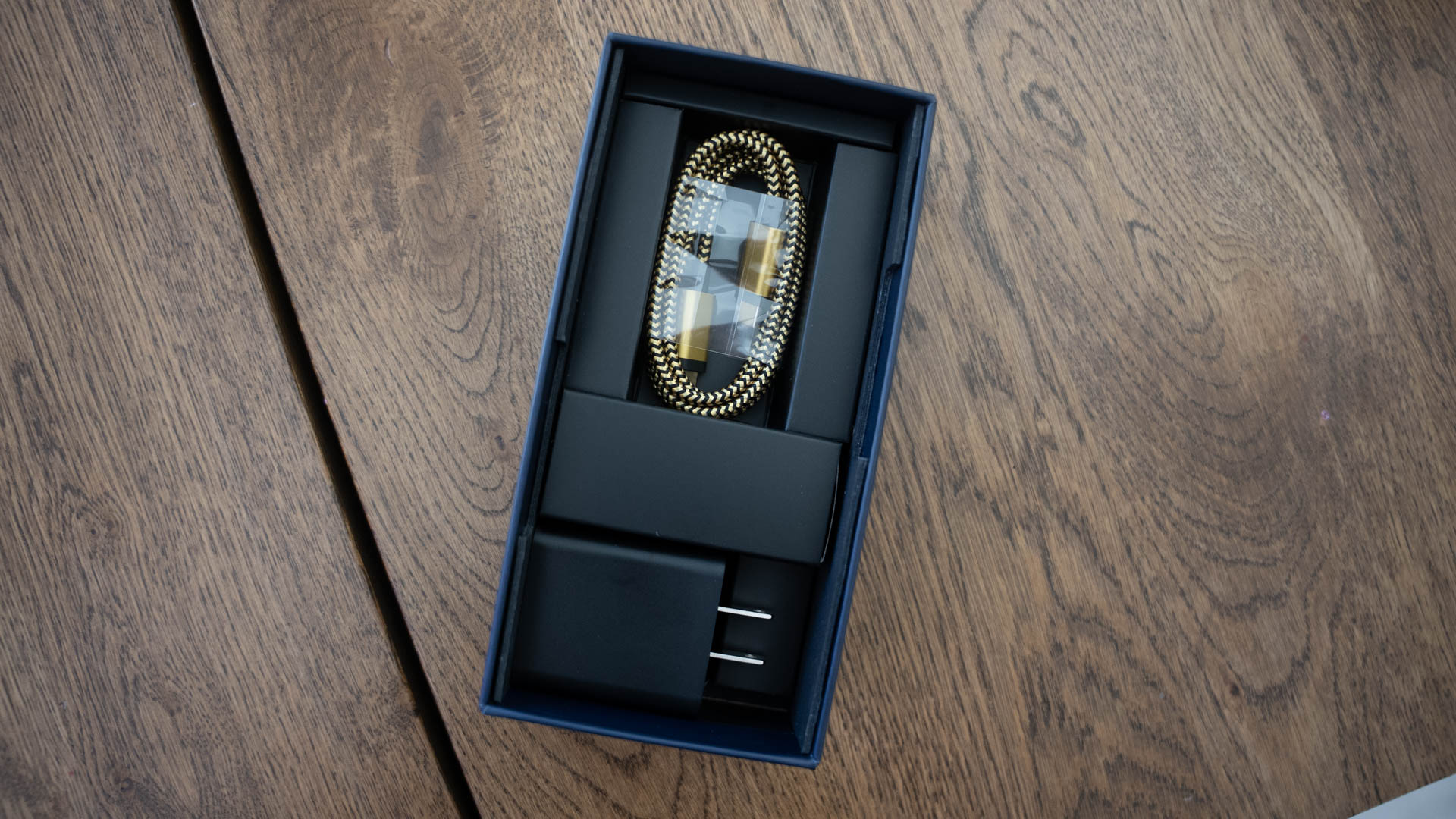 T1 Trum Mobile Trump Phone (1 of 3)