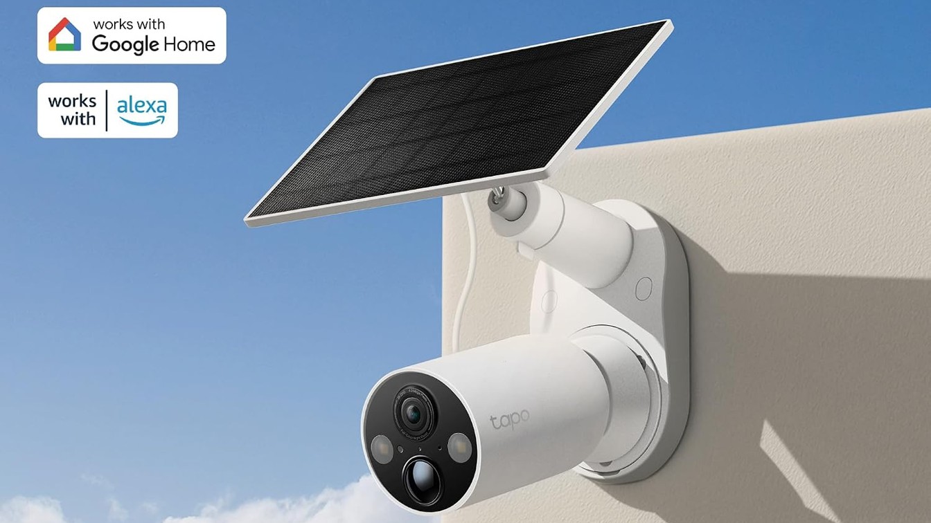 Tapo MagCam 2K Plus Outdoor Wireless Security Camera Press Image