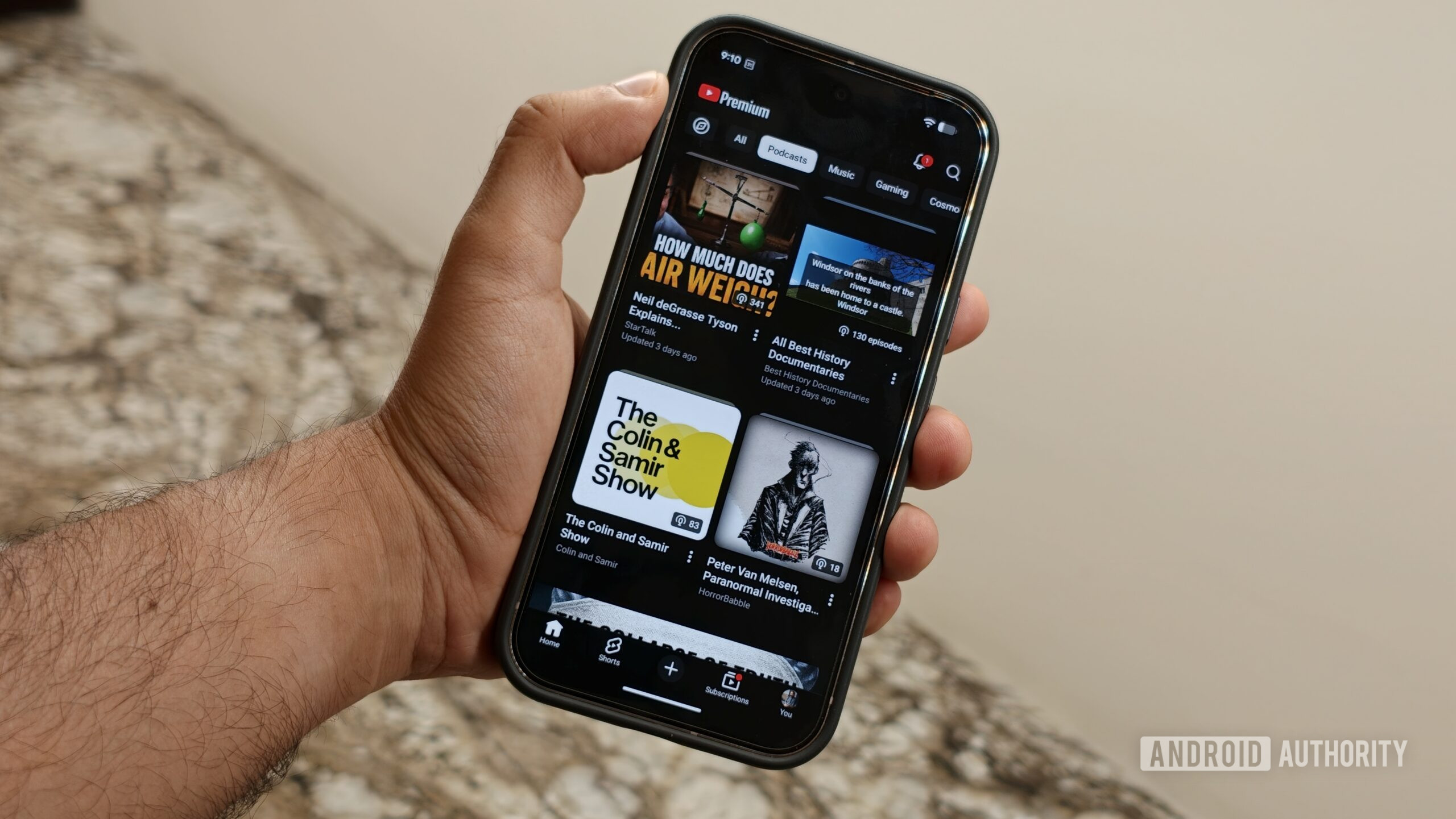 YouTube Premium zastąpił mi aplikacje podcastowe — i nie wracam