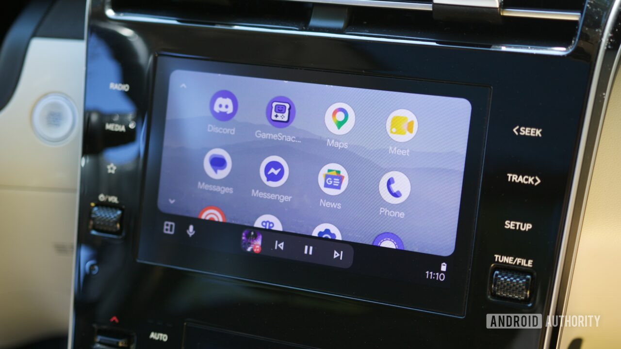 Cheque Drawer Example Android Auto bug is preventing calls from closed foldable phones ...