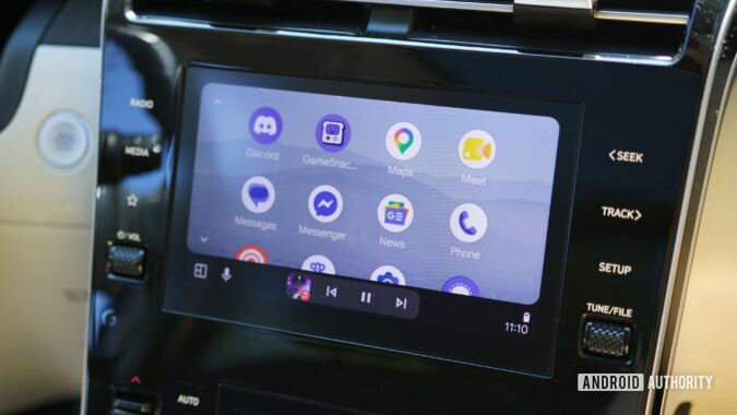 Cheque Drawer Example Android Auto bug is preventing calls from closed foldable phones ...