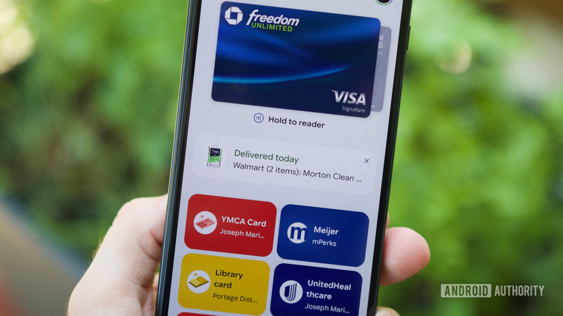 Google Wallet is adding receipt scanning, clearer alerts, and more