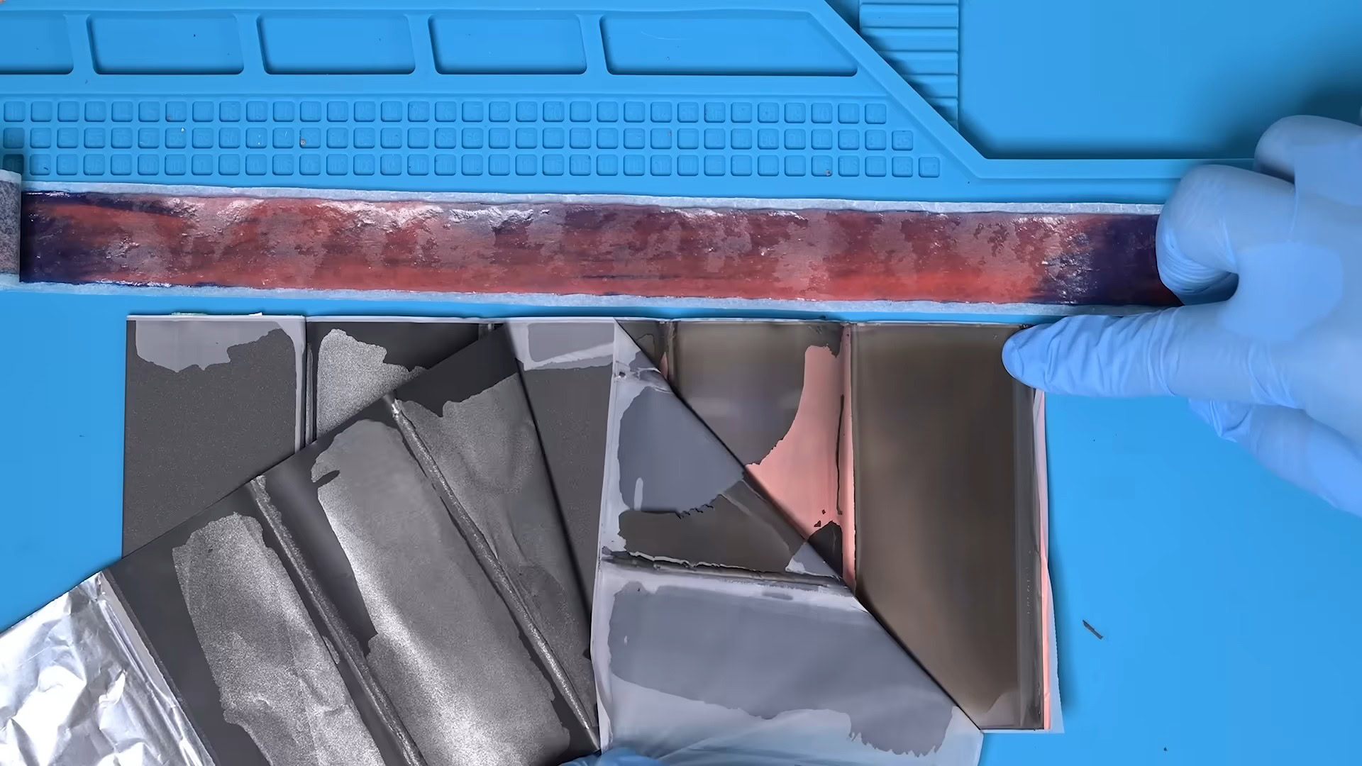 iFixit Battery Manufacturing (2)