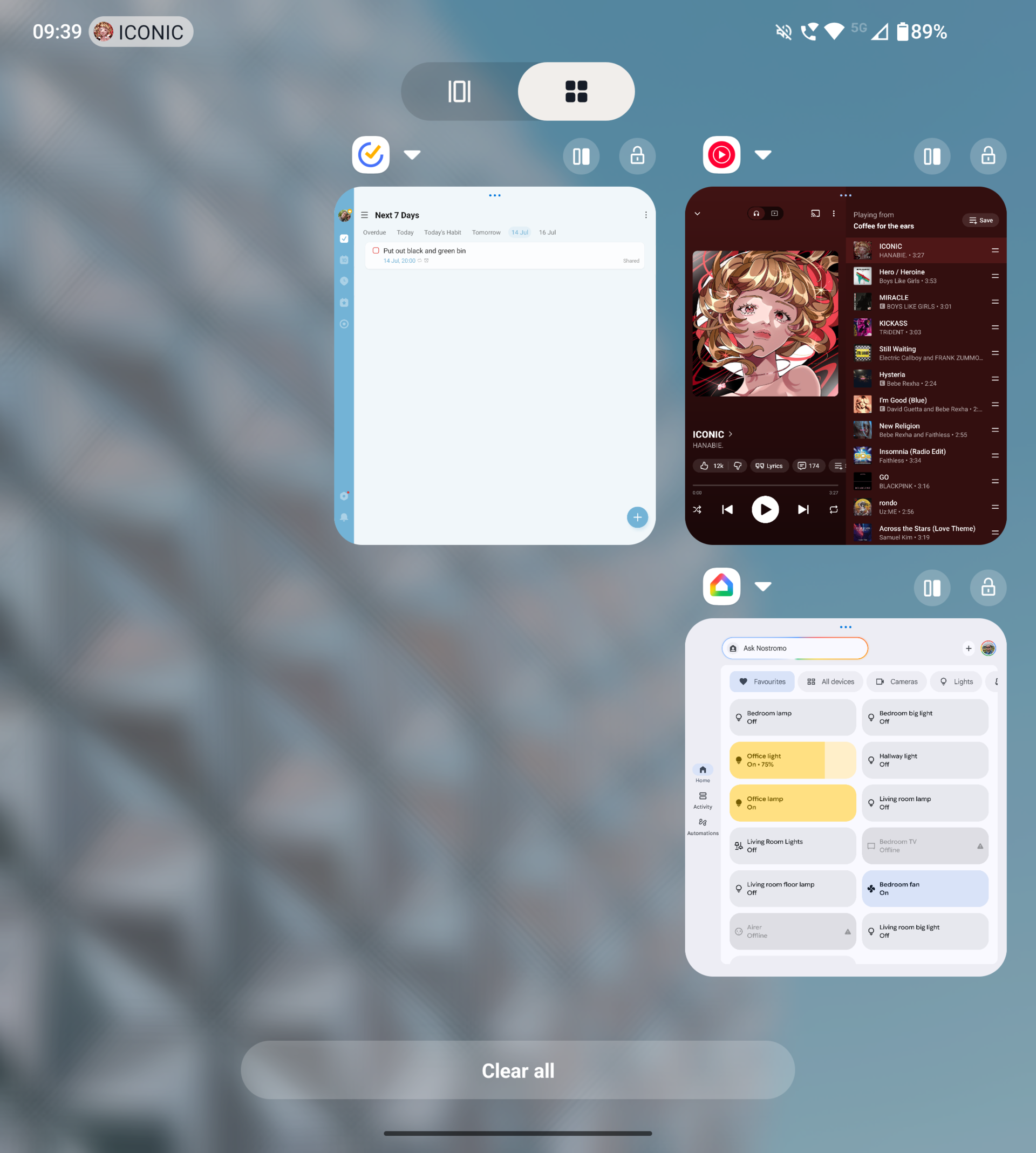 razr fold overview 2