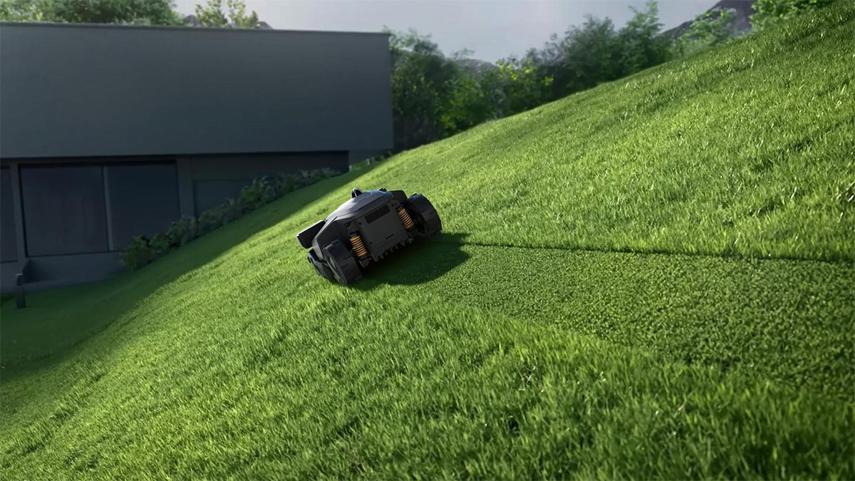 roborock rockmow x120h lidar mowing on slope image roborock rockmow x120h lidar mowing on slope image
