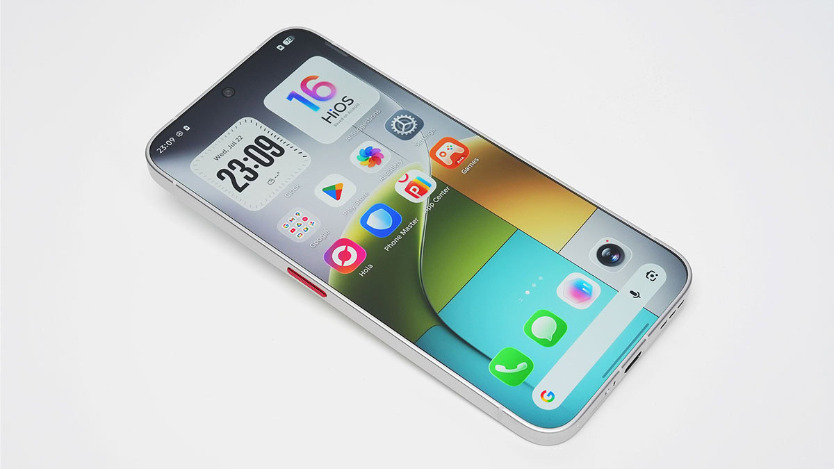tecno concept phone no bezels image 3