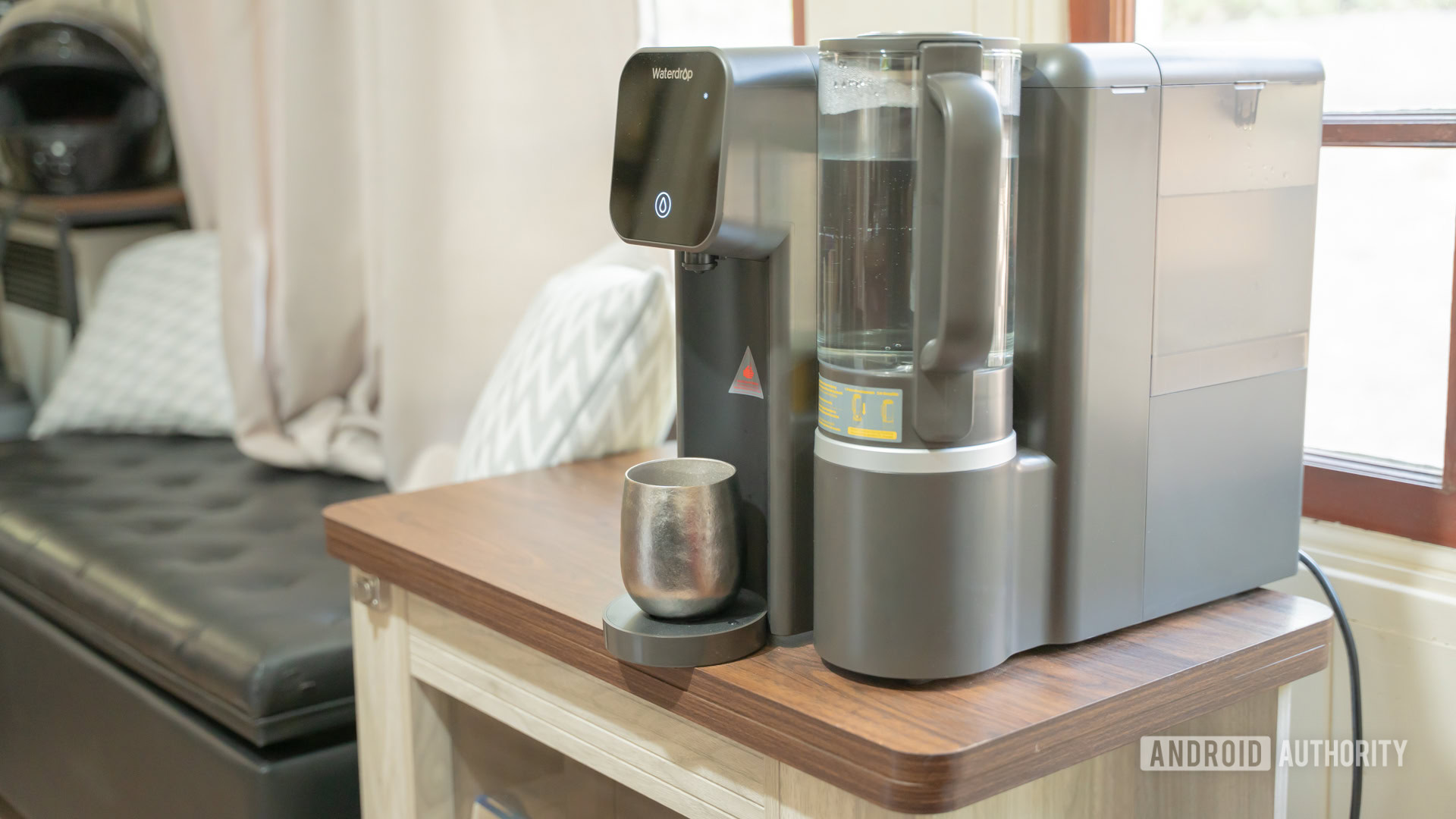 Waterdrop M6CG RO system dispensing water 1 Waterdrop M6CG RO system dispensing water 1