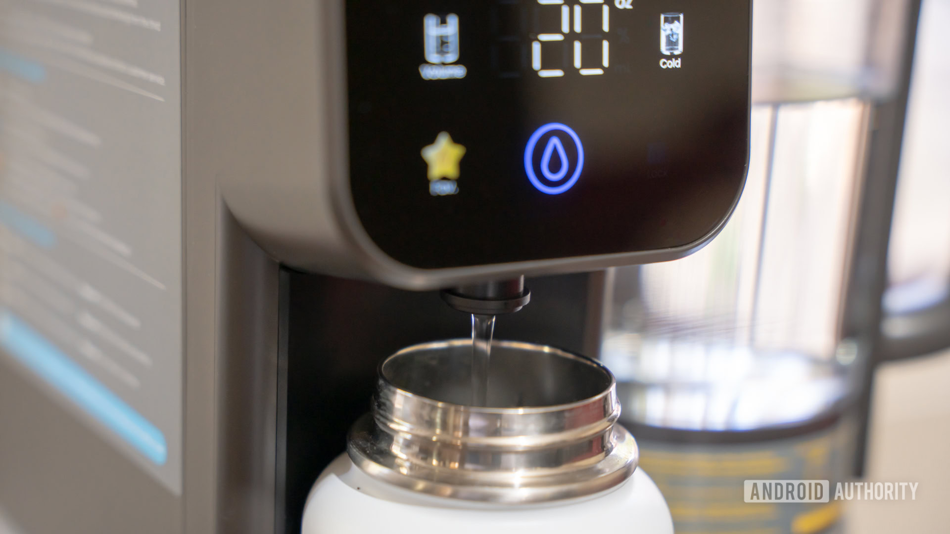 Waterdrop M6CG RO system dispensing water 5 Waterdrop M6CG RO system dispensing water 5