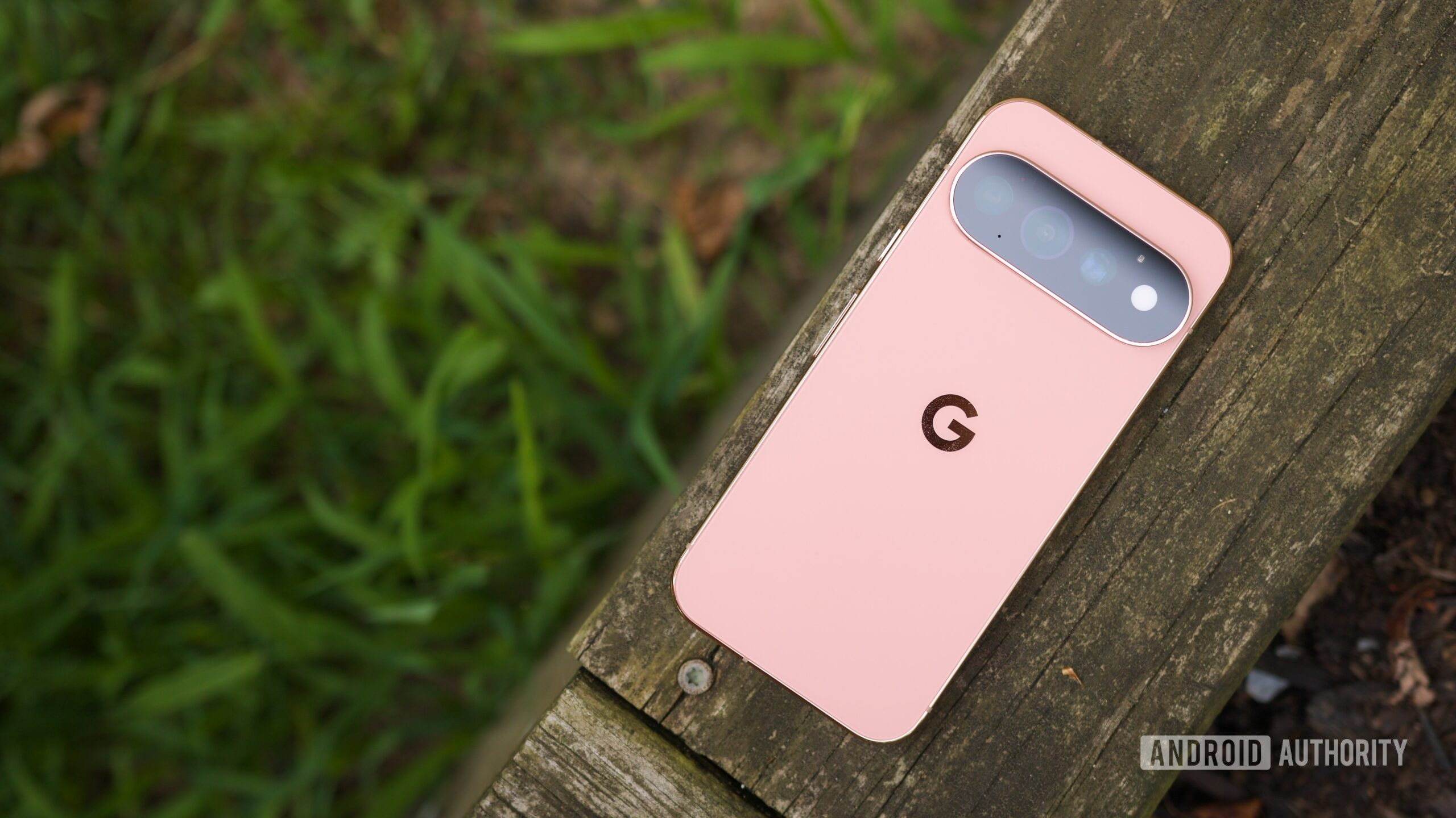 The back of the Canyon Pixel 11 Pro.
