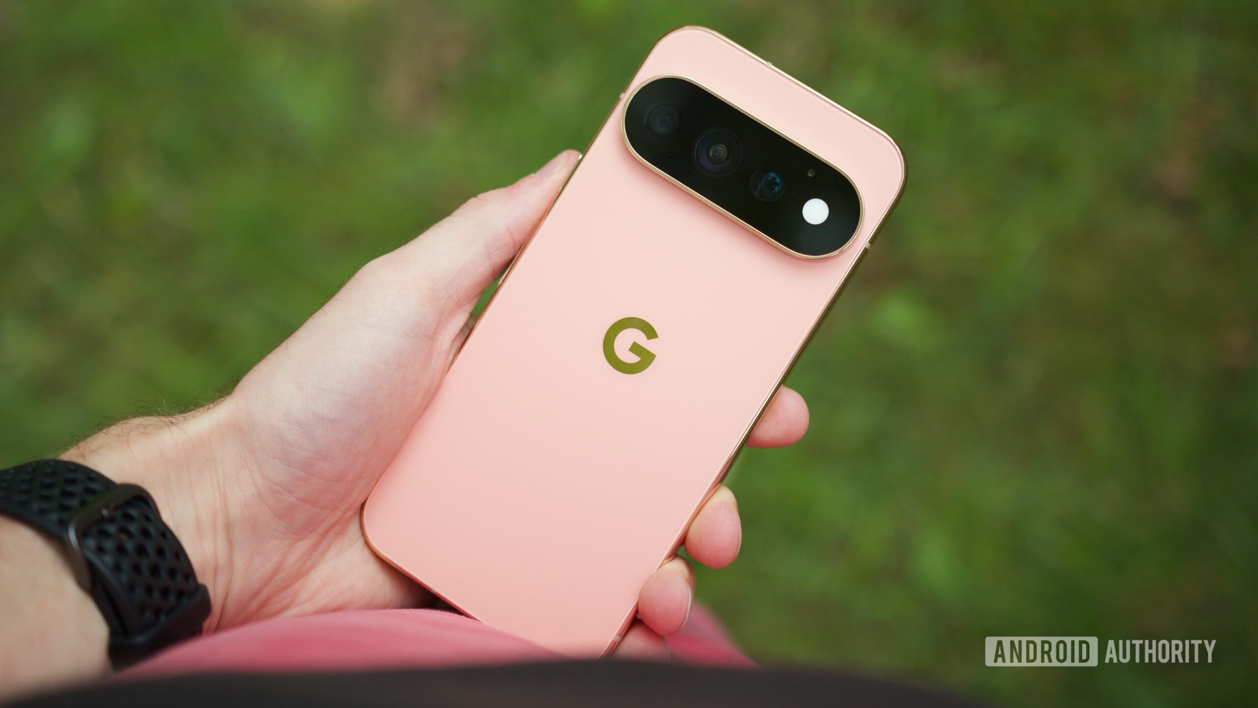 Google’s got some new Pixel 11 videos for the big release day