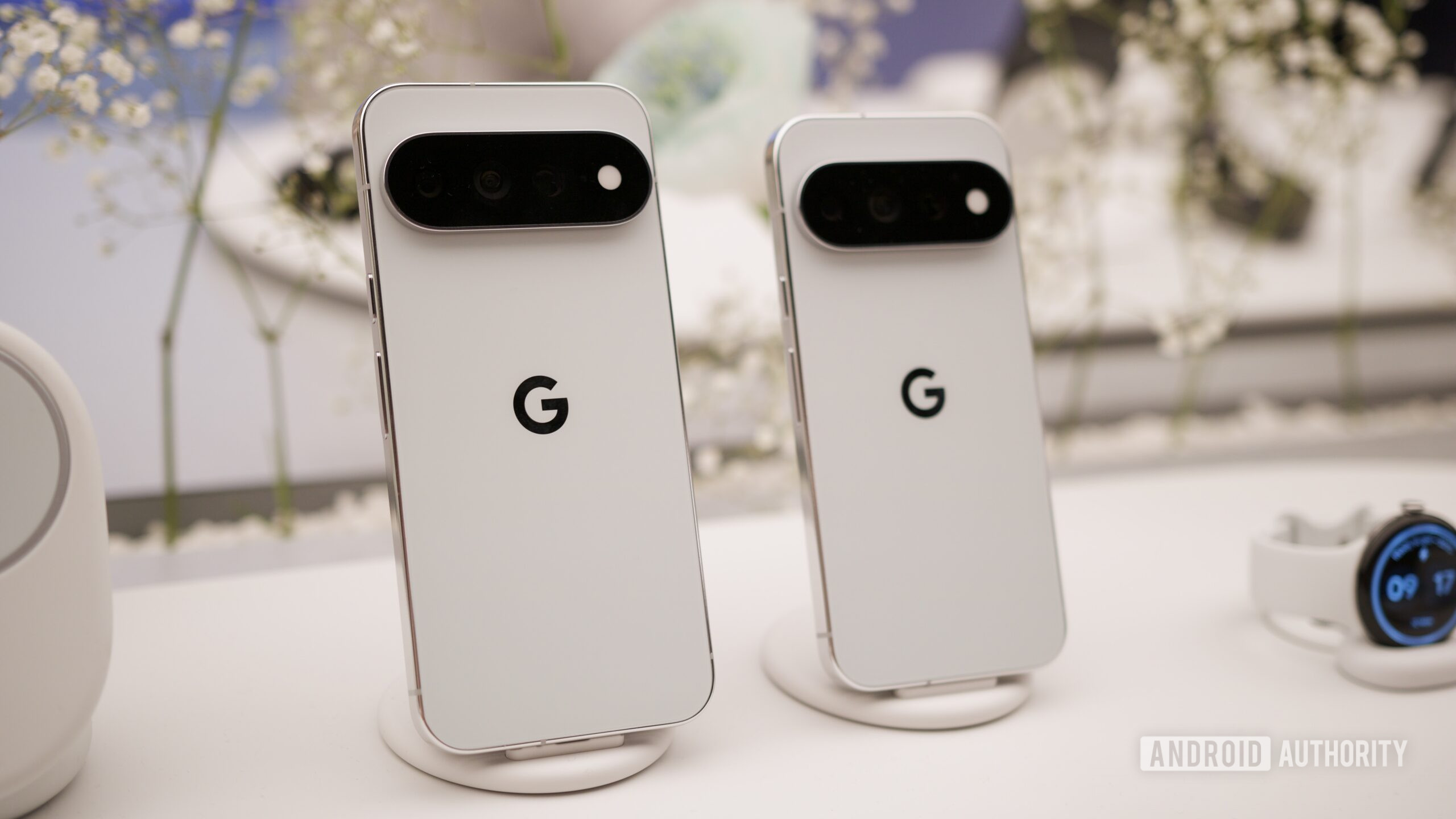 google pixel 11 pro pixel 11 pro xl hands on 2 Google Pixel 11 Pro XL and Pixel 11 Pro next to each other.