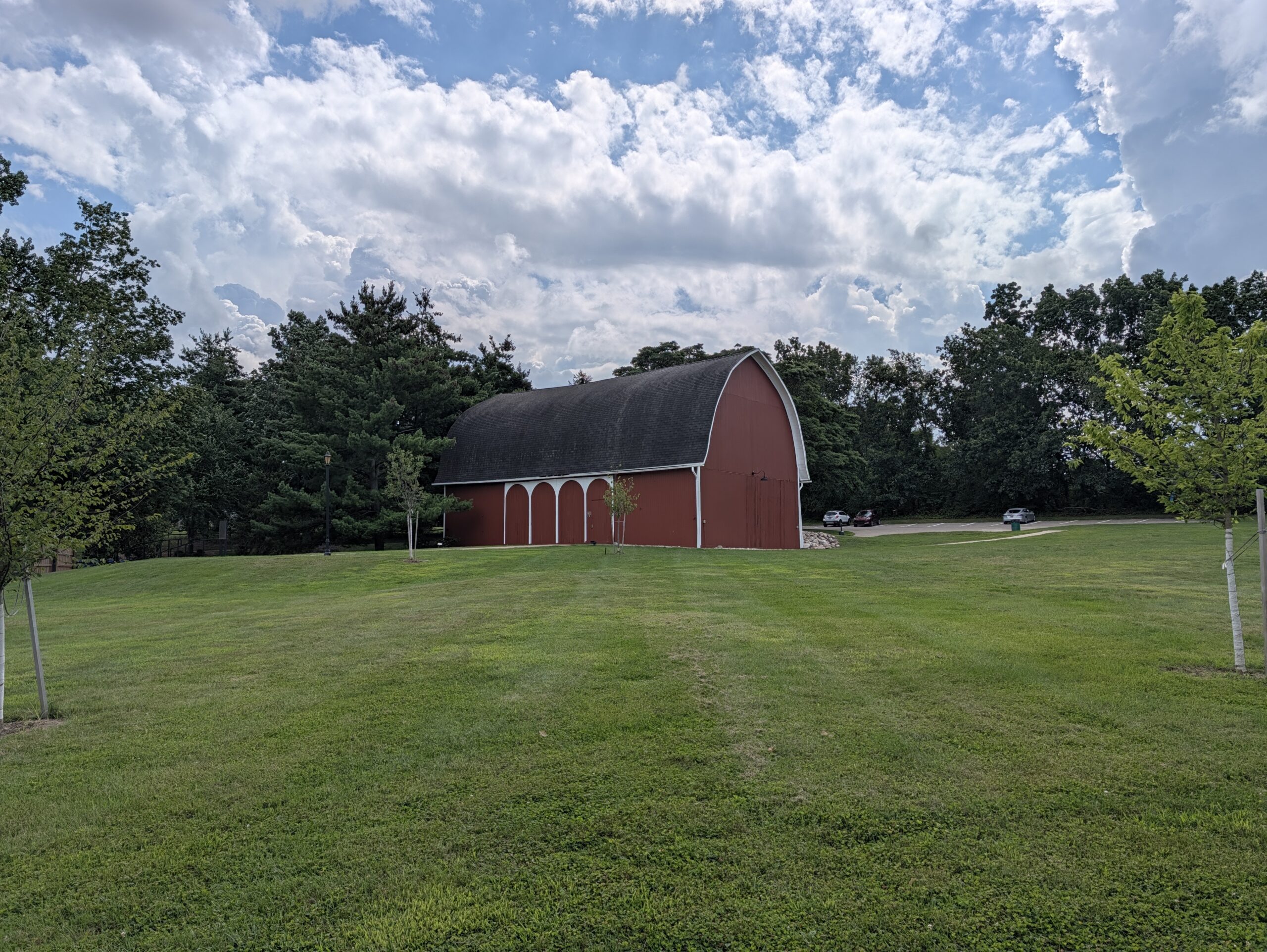 Photo of a red barn, taken with the Pixel 11 Pro.