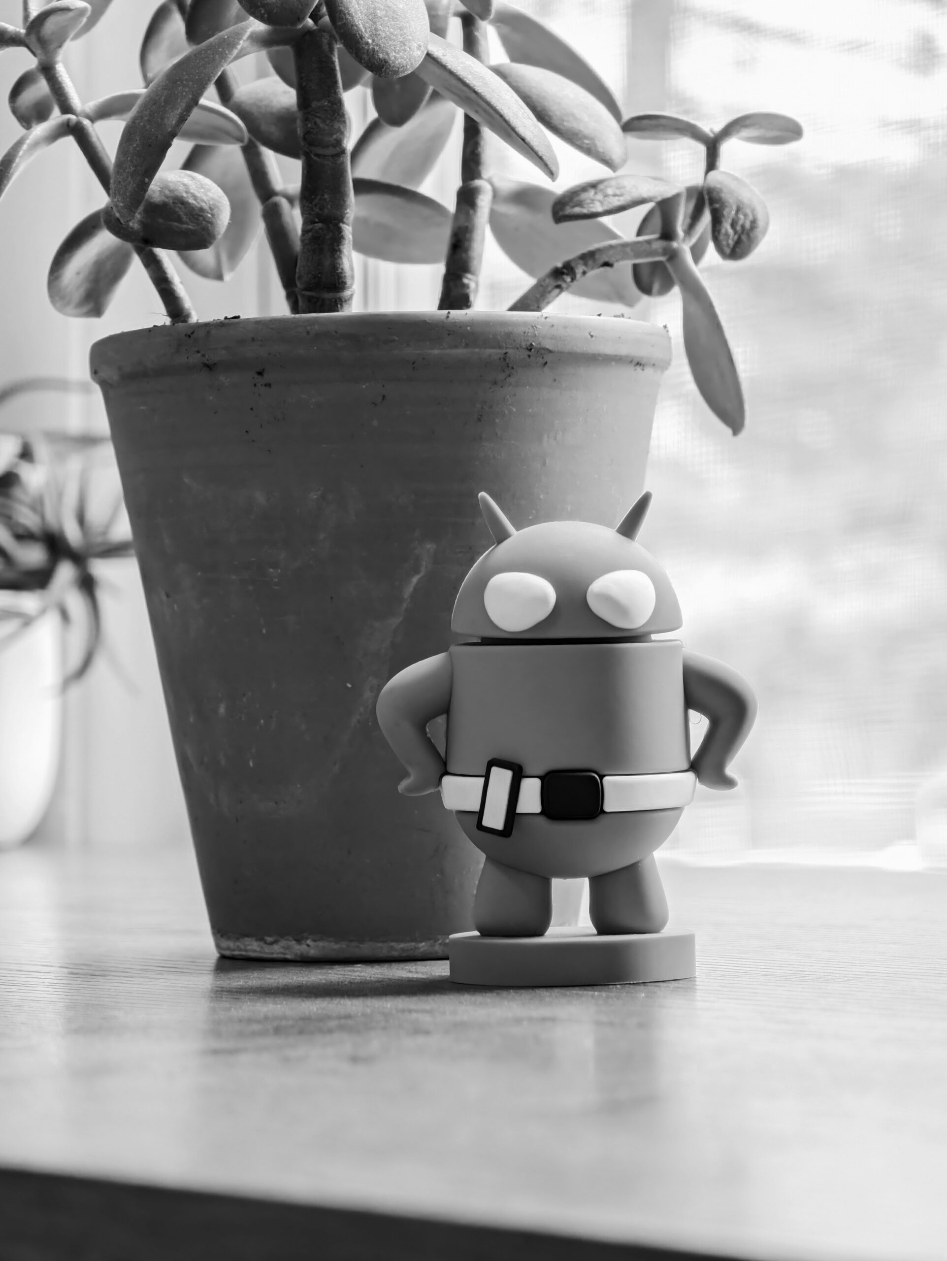 Photo of an Android figurine, taken with the Pixel 11 Pro.