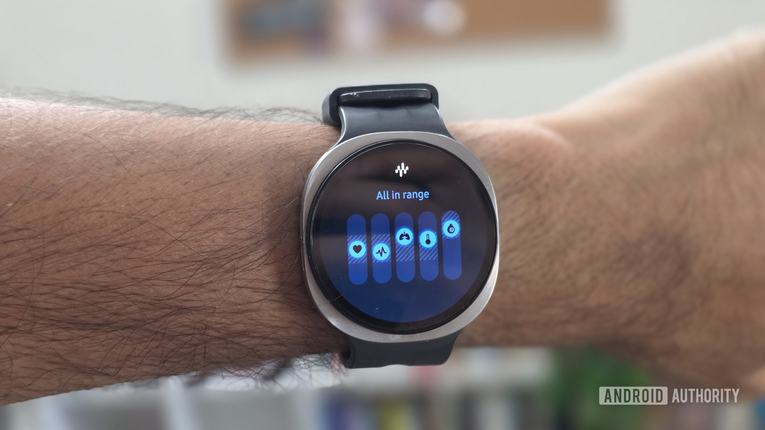 Samsung Galaxy Watch 9 showing the Vitals dashboard screen