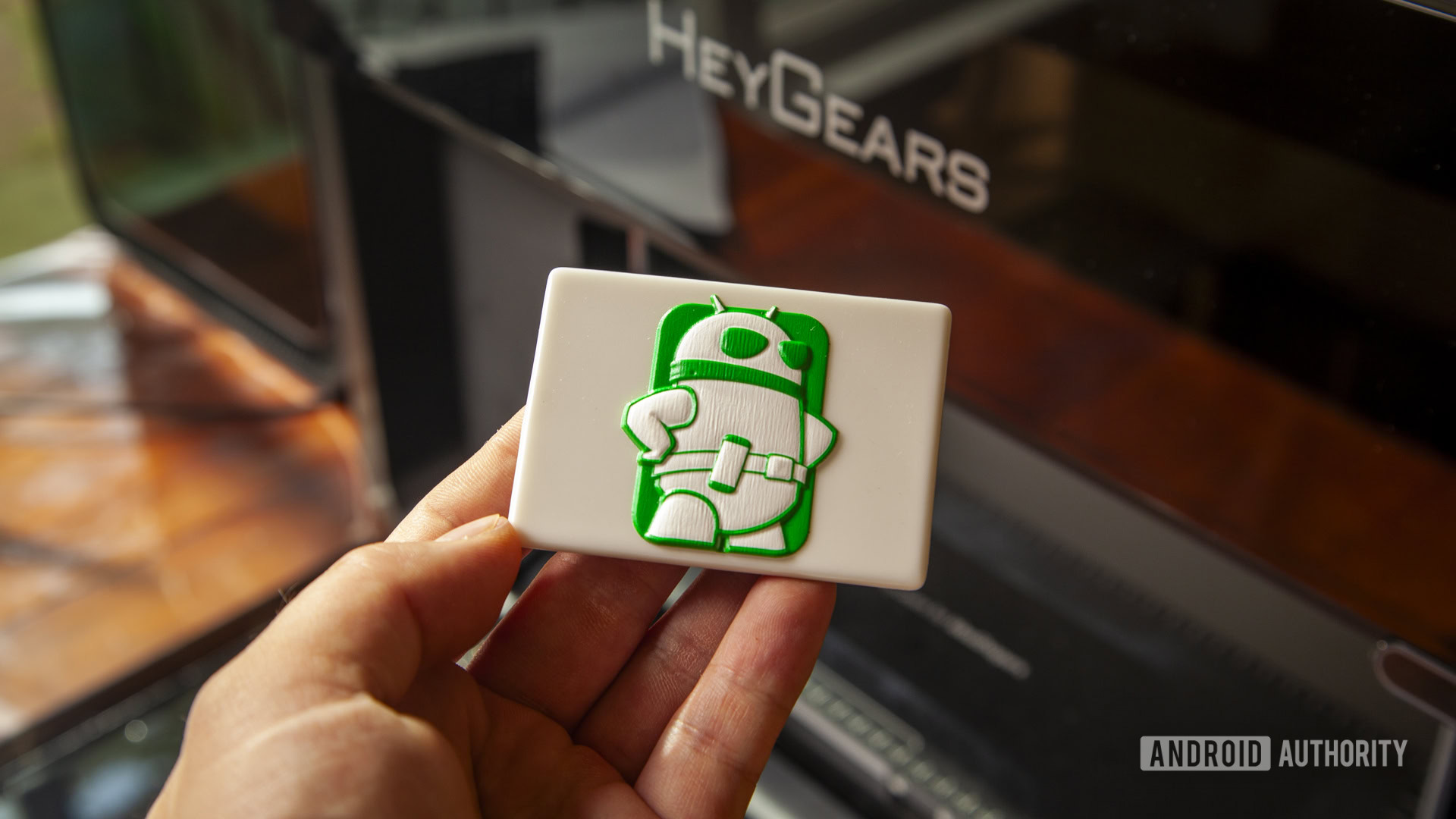 HeyGears G1X full-color 3D printer with 3D textured relief printing on a fridge magnet of the Android Authority logo