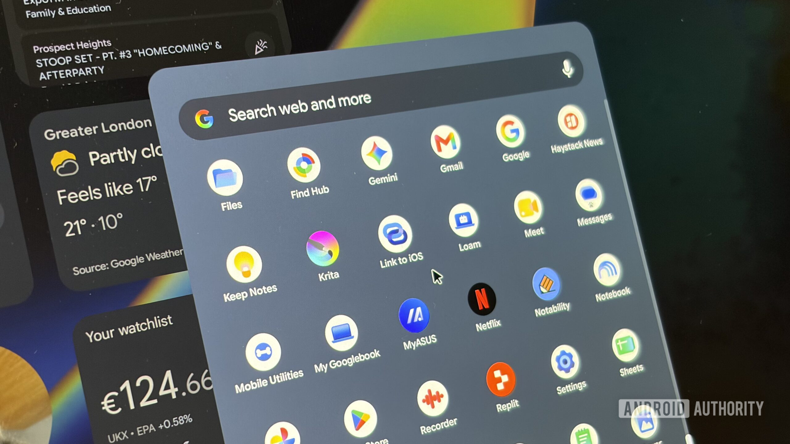 ASUS Googlebook 14 Link to iOS