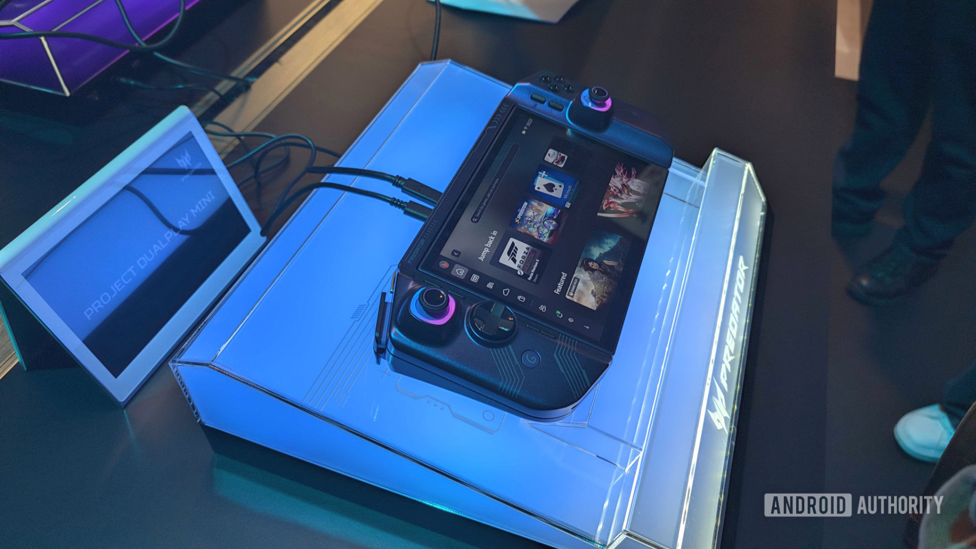 Acer Project DualPlay Mini concept demo unit