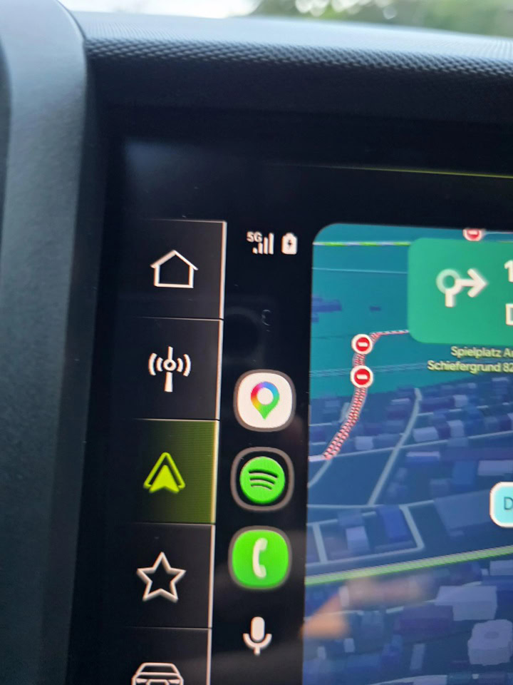 Android-Auto-signal-bars-return