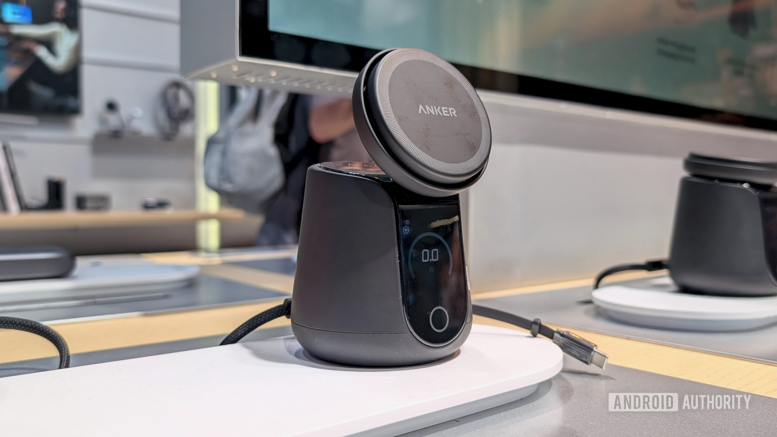 Anker MagStand Charging Station