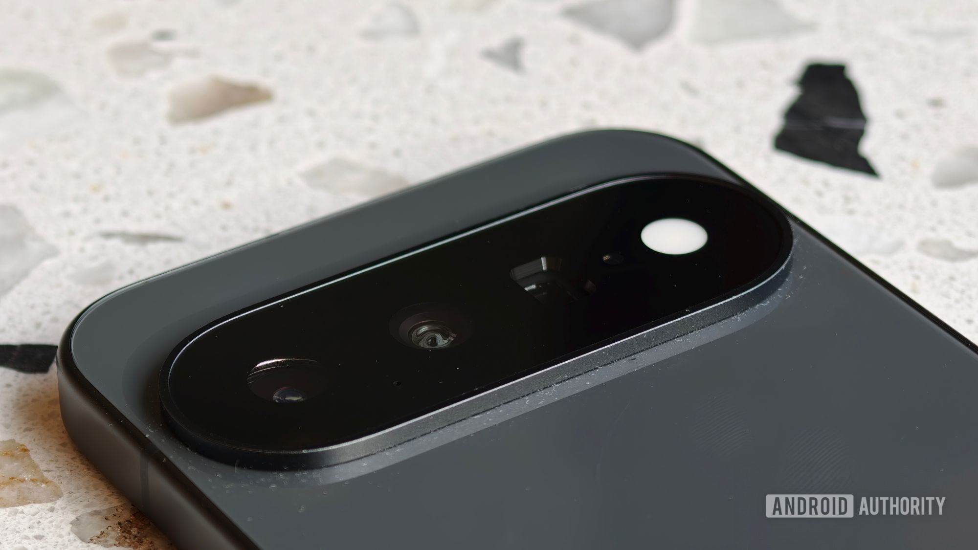 Google Pixel 11 camera visor visible Google Pixel 11 camera visor visible