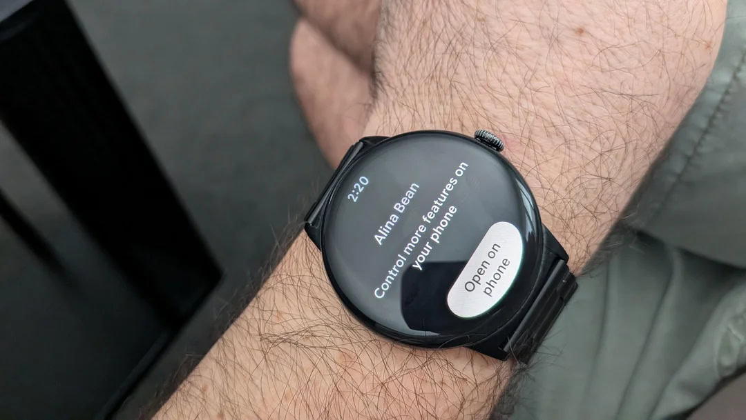 Google-Pixel-Watch-5-missing-live-camera-feed-in-Home-app