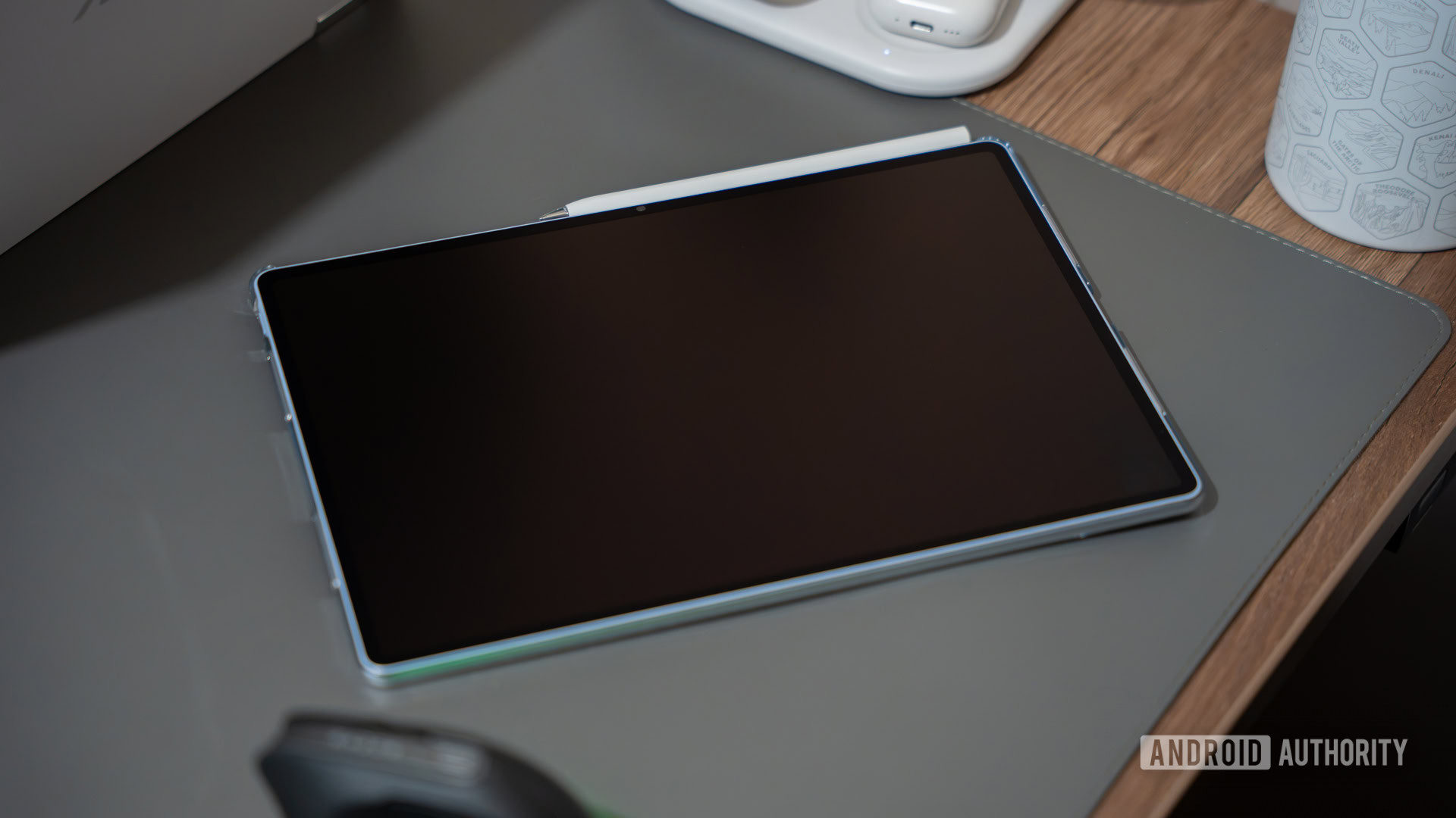 HUAWEI MatePad Air front with screen off 2 HUAWEI MatePad Air front with screen off 2
