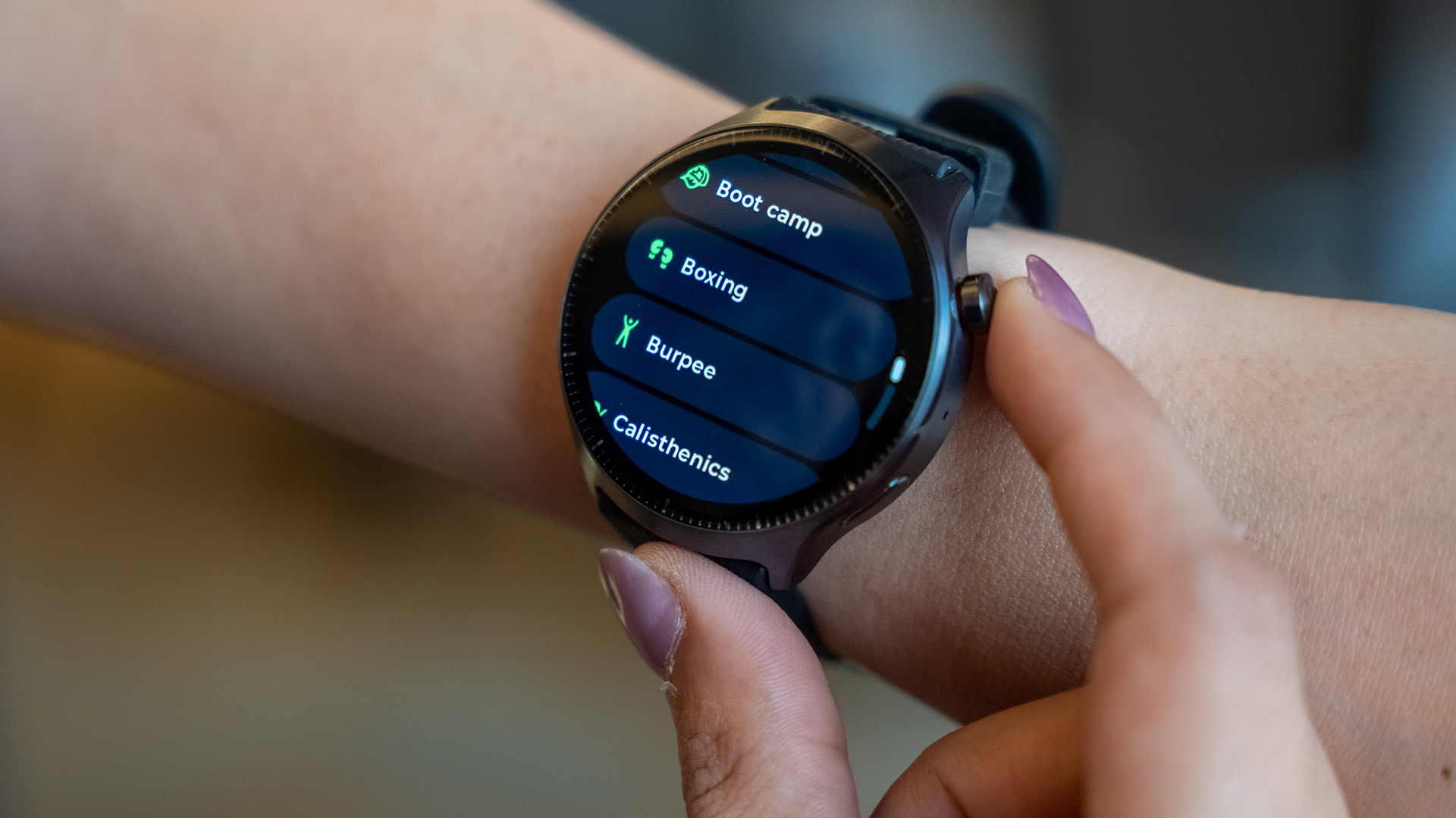 Moto Watch Ultra fitness screen