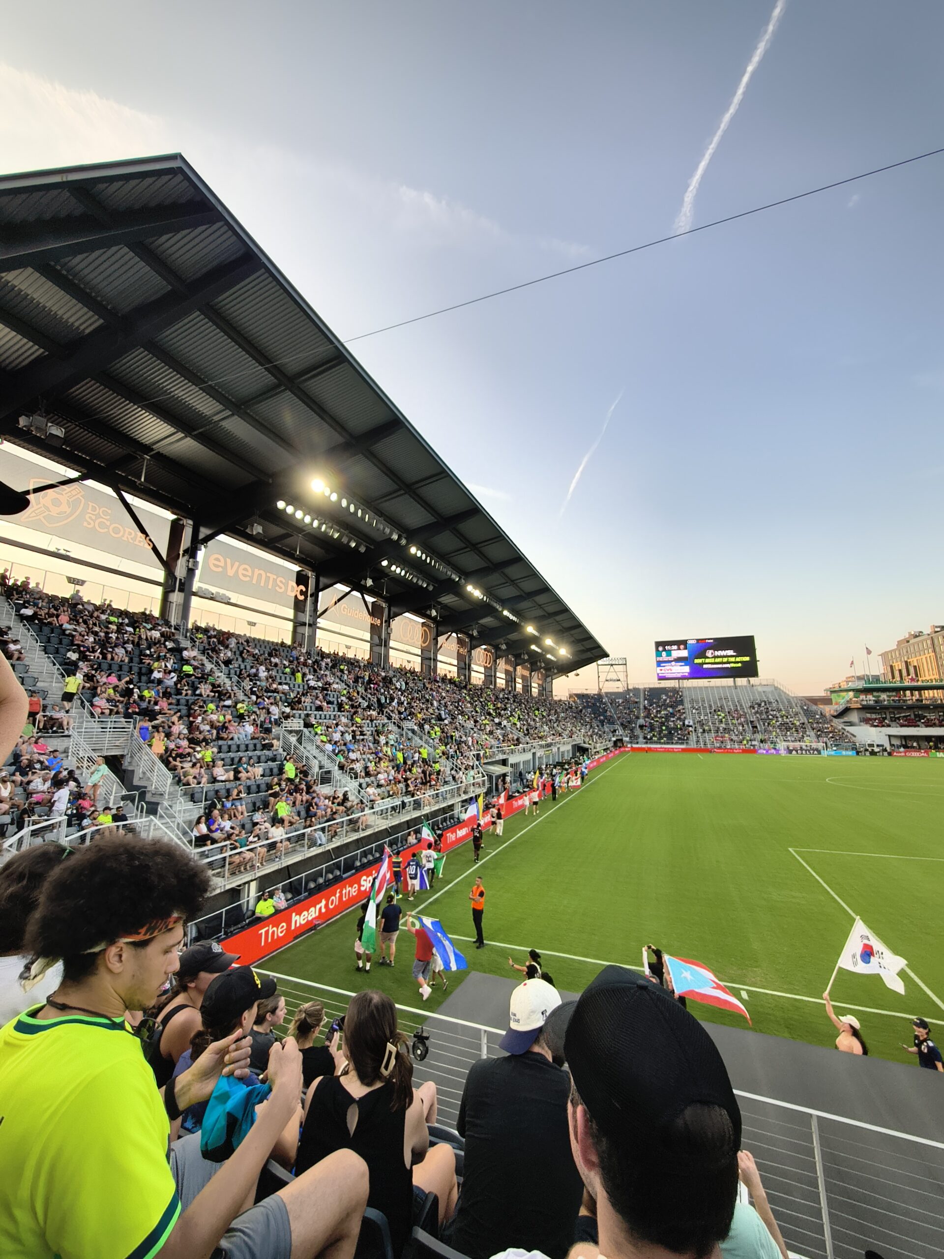 Motorola Edge 2026 stadium ultrawide