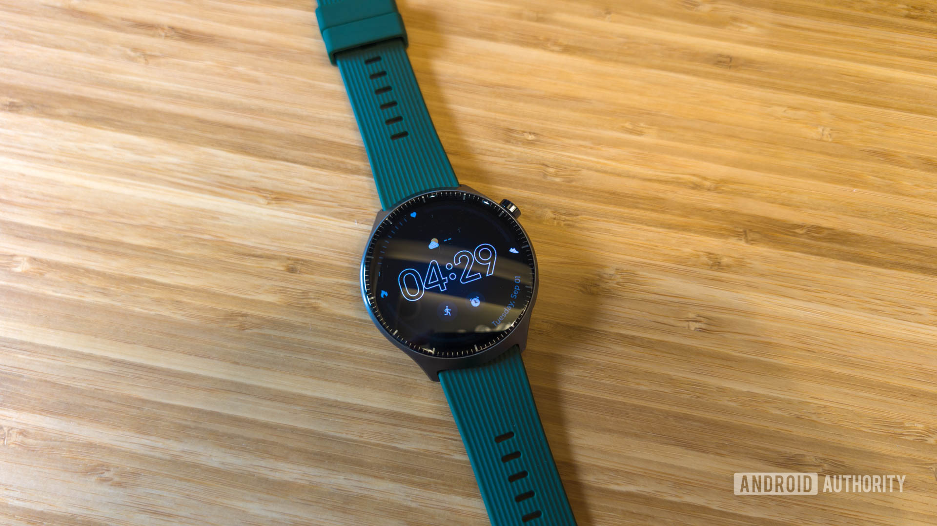 Motorola is back in the Wear OS game with the Moto Watch Ultra