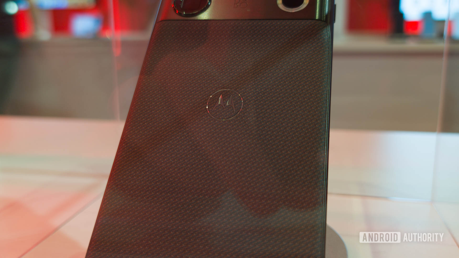 Motorola Signature 27 (4 of 6) Motorola Signature 27 (4 of 6)