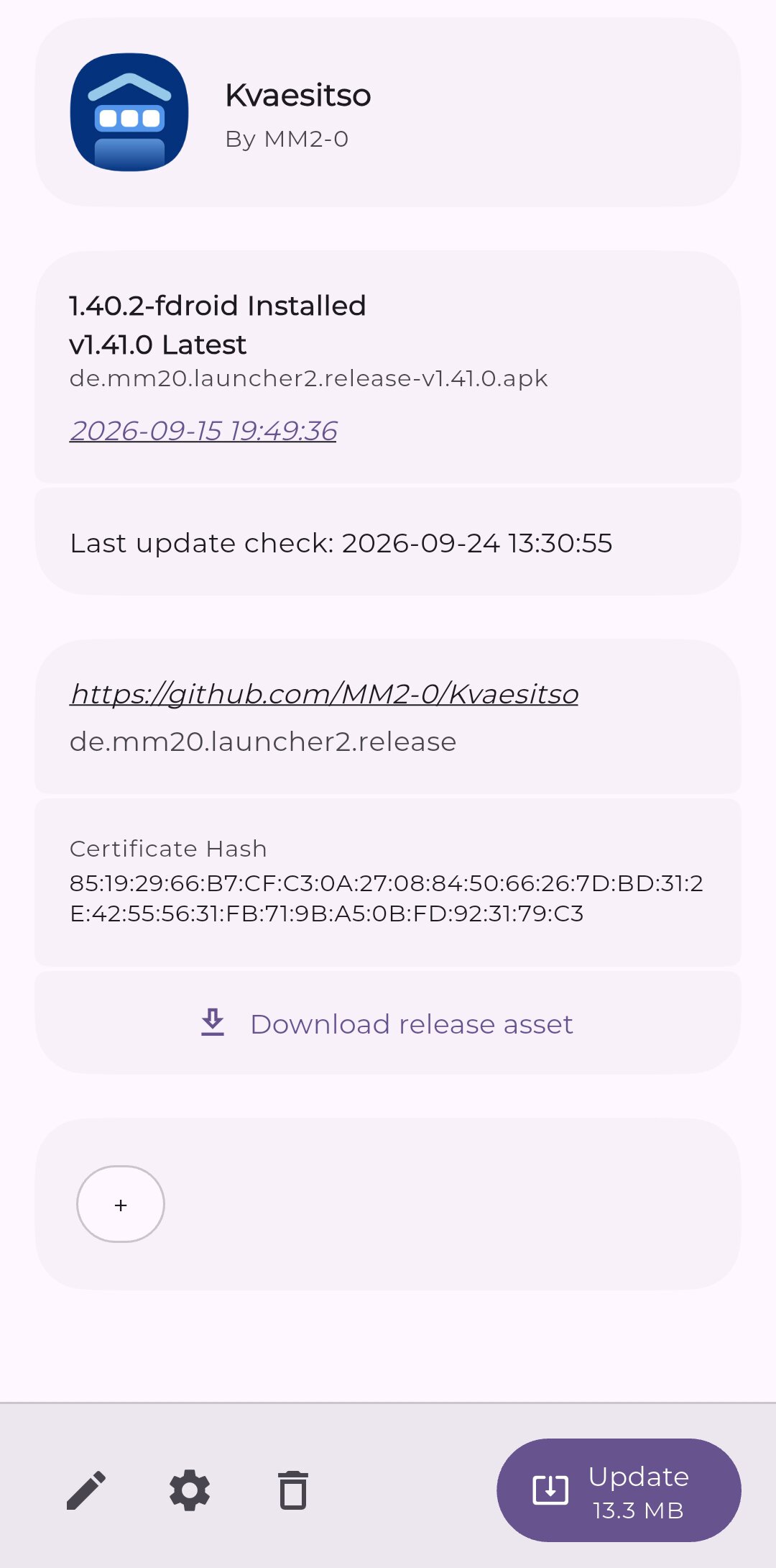 Obtainium app showing Kvaesitso update on Android phone