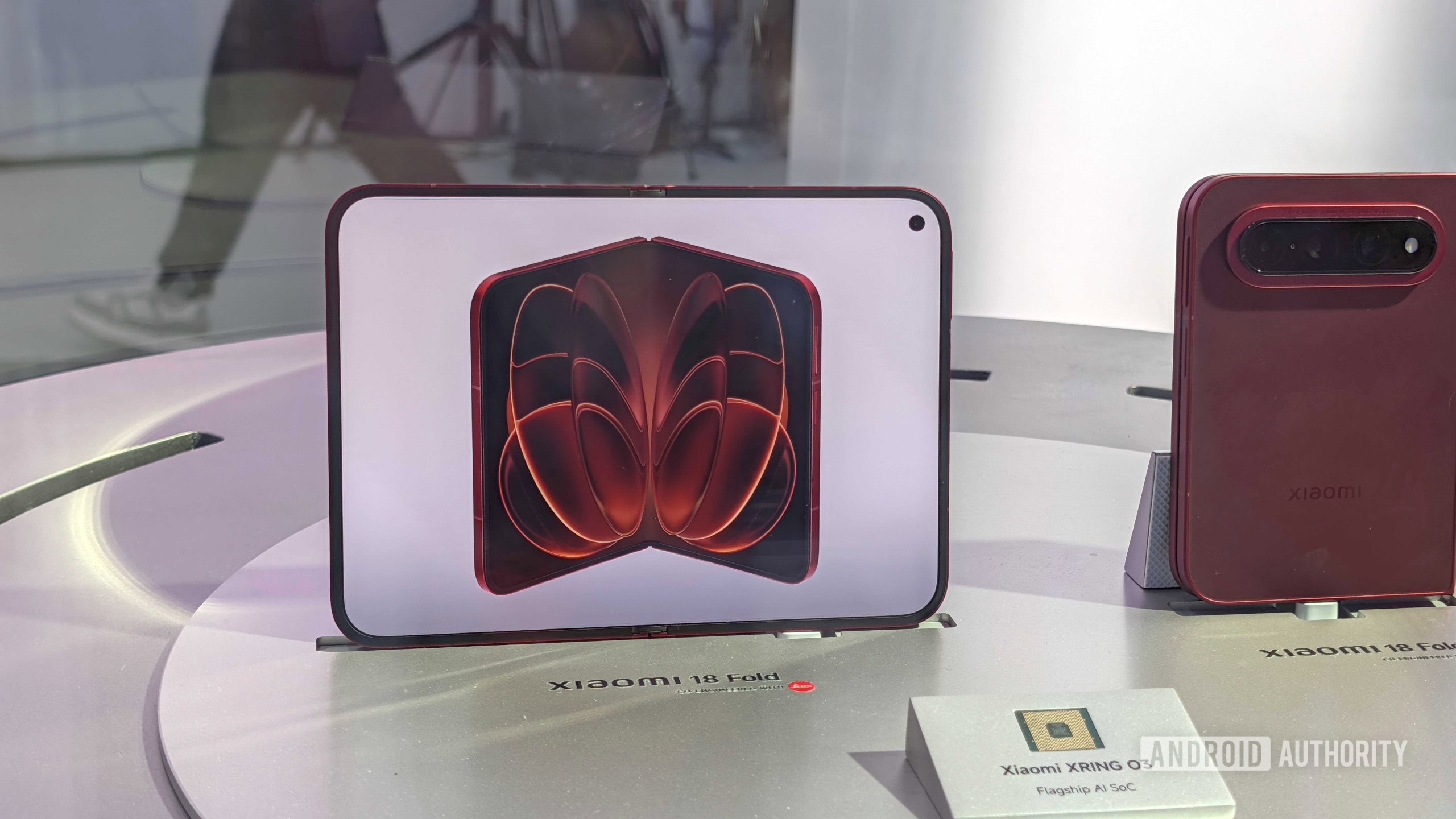 Xiaomi 18 Fold Adamya 1