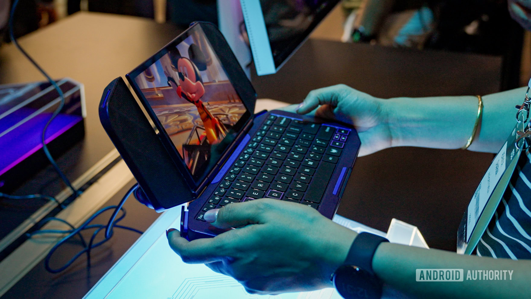 acer project dualplay mini 2