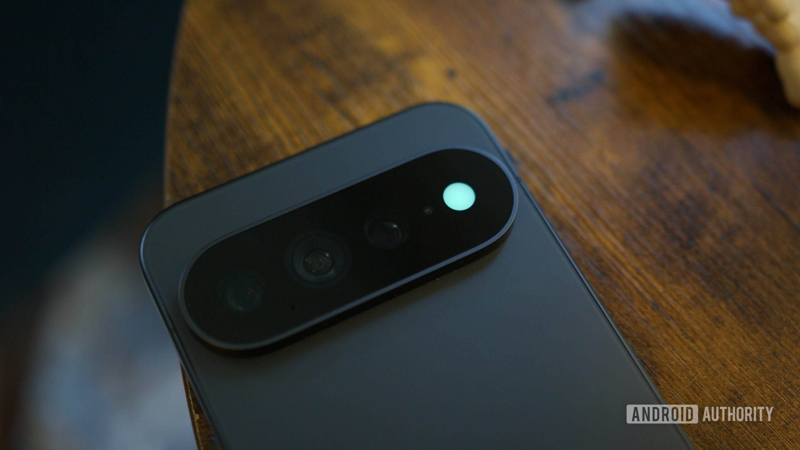 HiLight glowing on the Pixel 11 Pro XL.