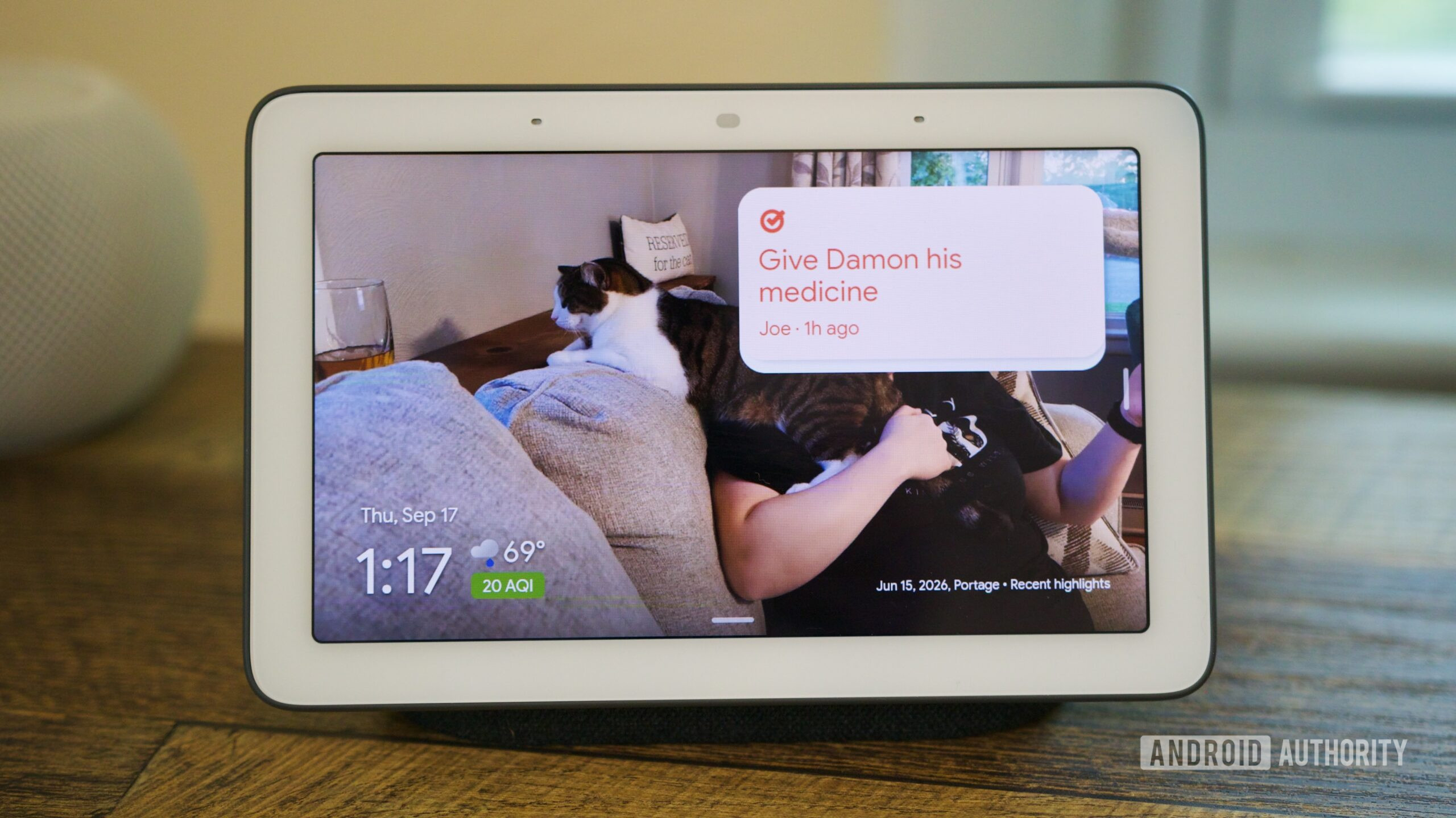 google tasks nest hub reminder 1 Google Tasks reminder on a Nest Hub.